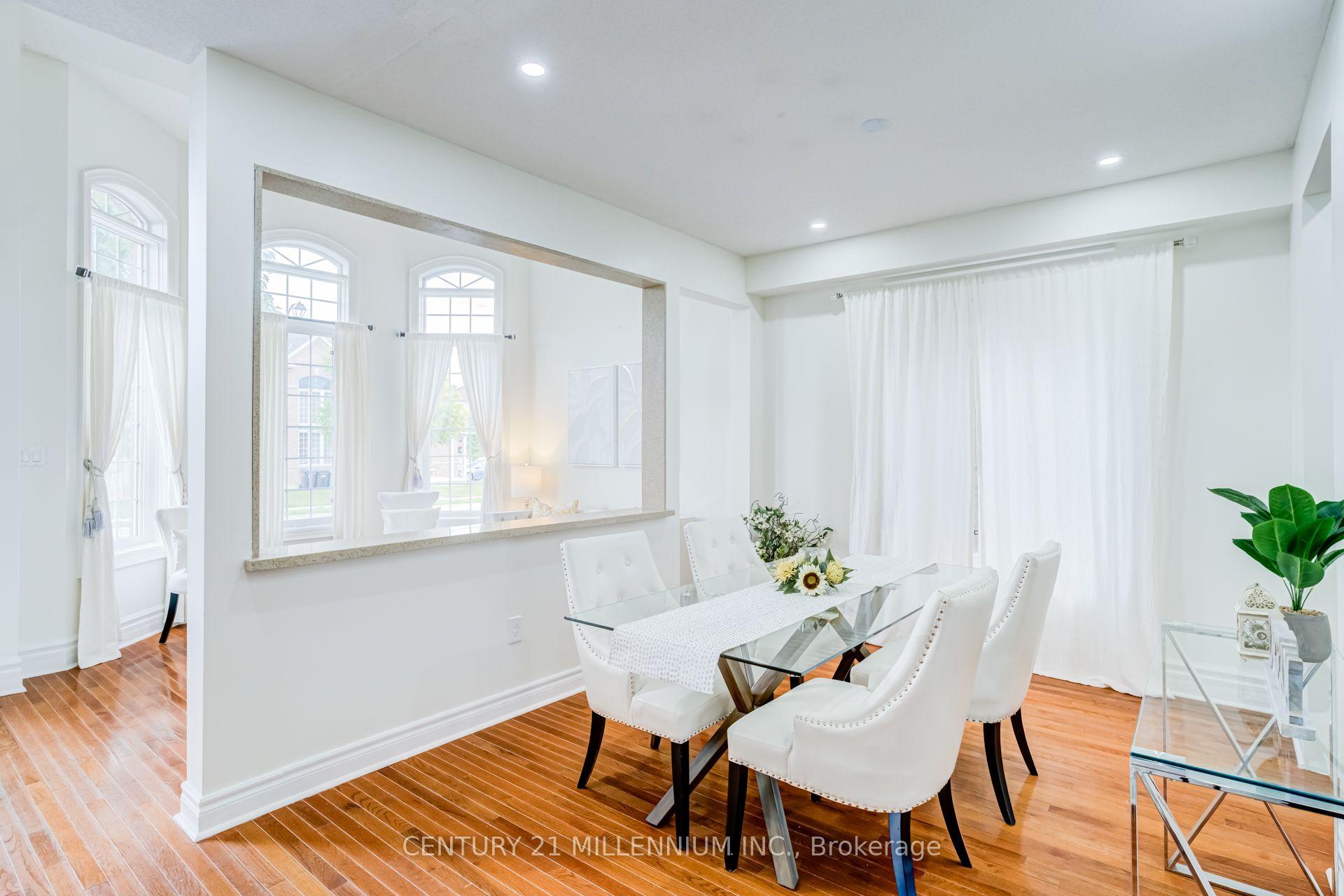 Photo 12 of 102 Southlake Boulevard, Brampton, Madoc — HOMEH