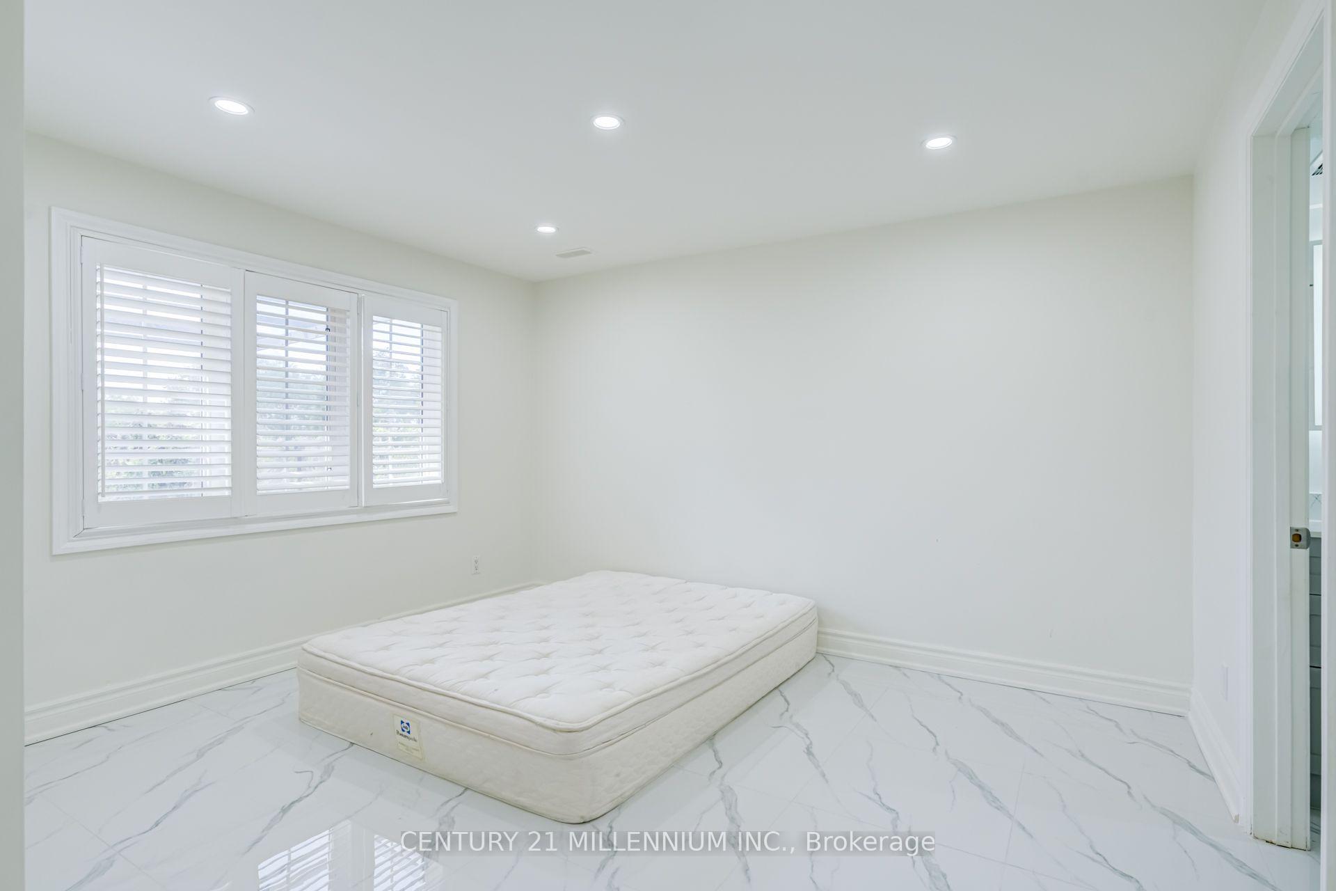 Photo 44 of 102 Southlake Boulevard, Brampton, Madoc — HOMEH