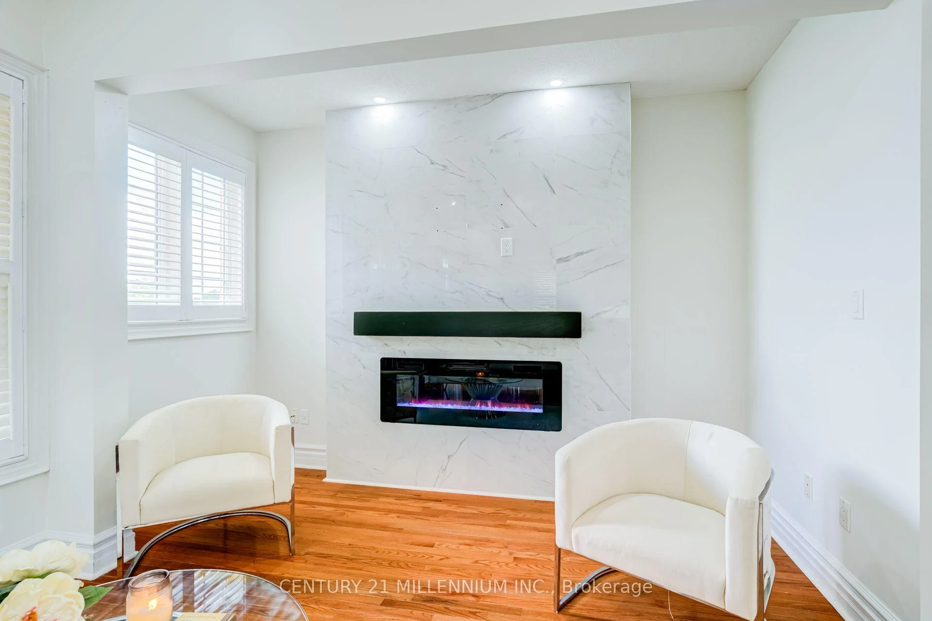 Photo 20 of 102 Southlake Boulevard, Brampton, Madoc — HOMEH