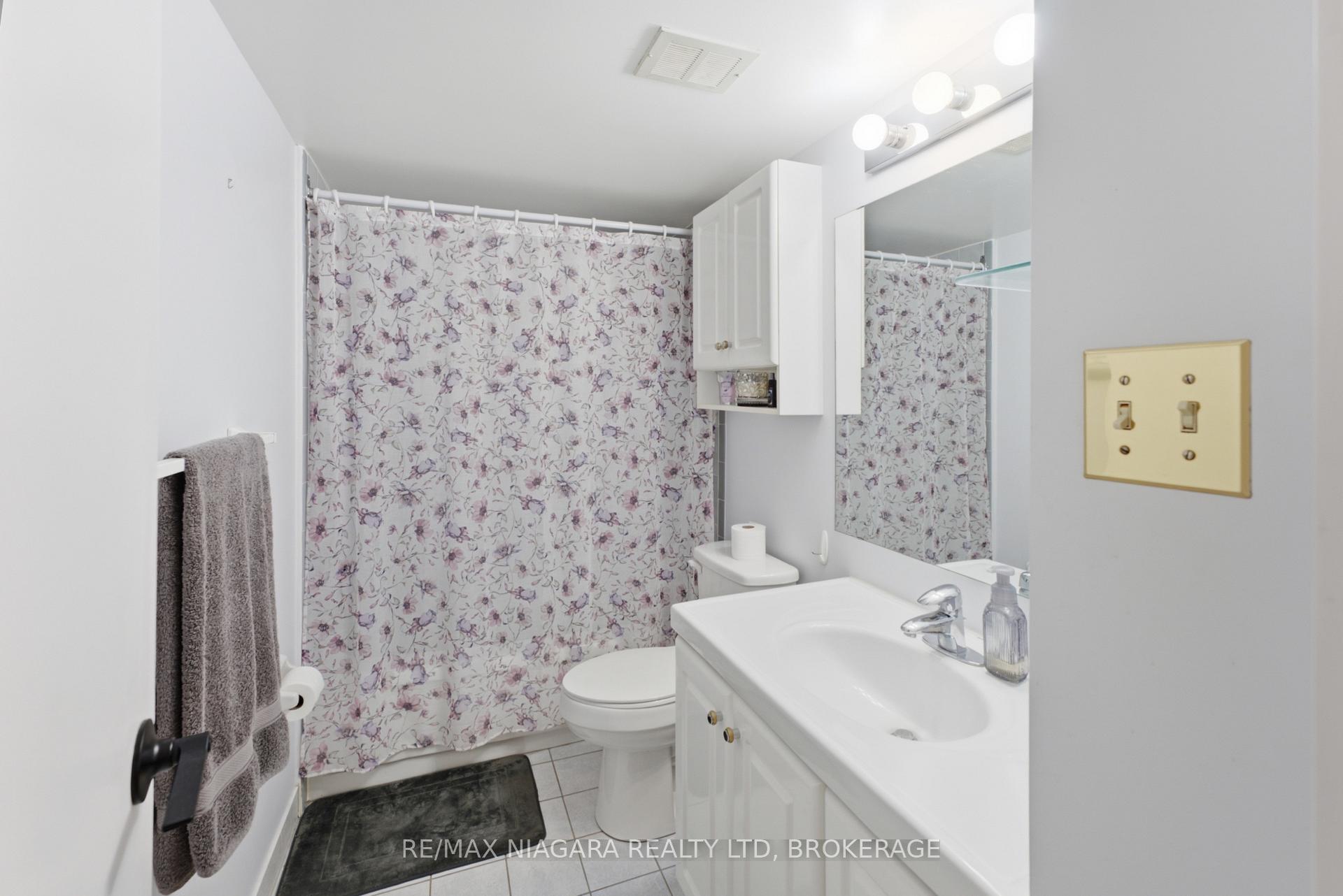 Photo 19 of Unit 411, 7 Gale Crescent, St. Catharines, E. Chester — HOMEH