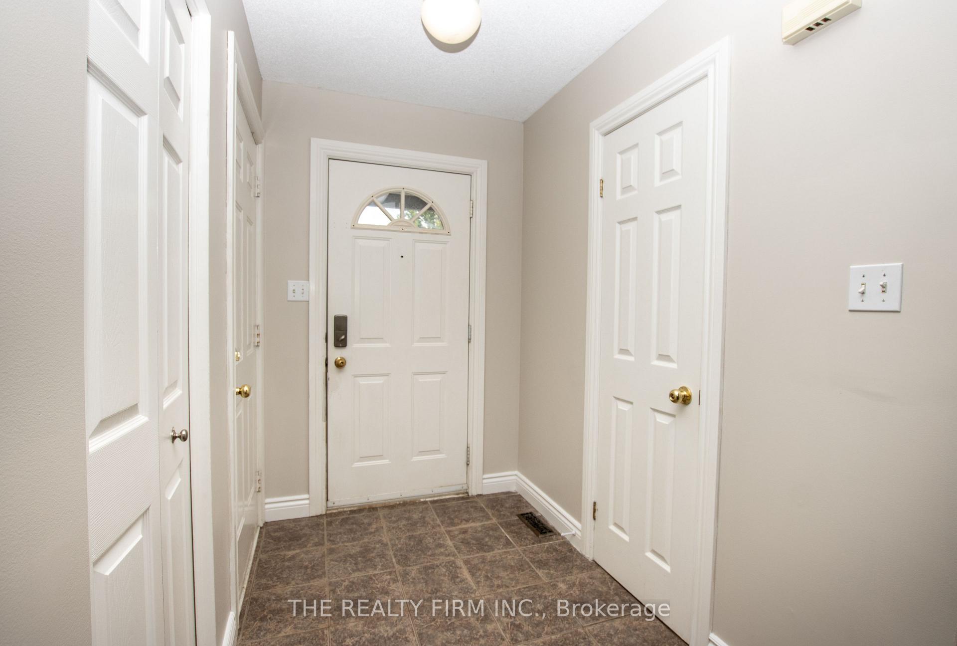 Photo 3 of 382 Lighthouse Road, London, South U — HOMEH