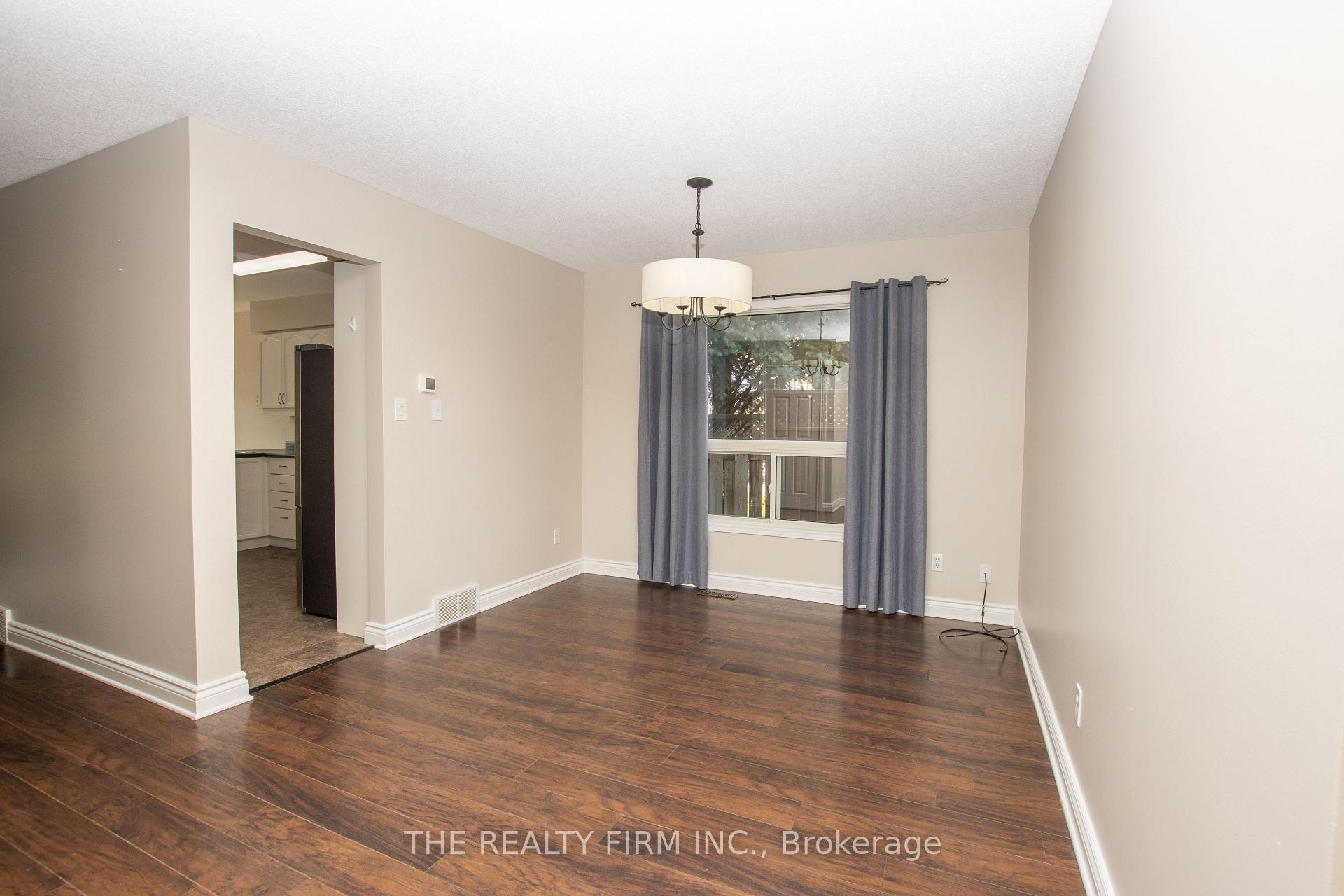 Photo 6 of 382 Lighthouse Road, London, South U — HOMEH