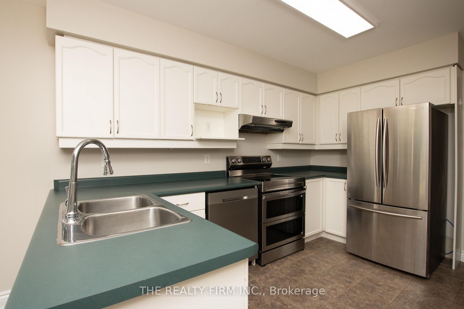 Photo 10 of 382 Lighthouse Road, London, South U — HOMEH