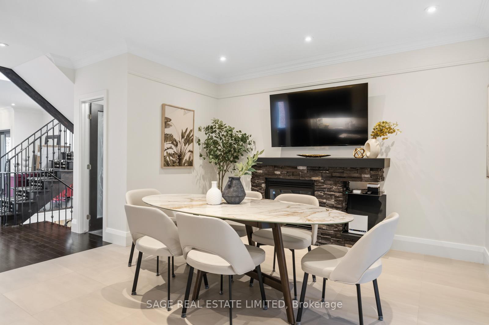 Photo 14 of 50 Northampton Drive, Etobicoke, Islington-City Centre West — HOMEH