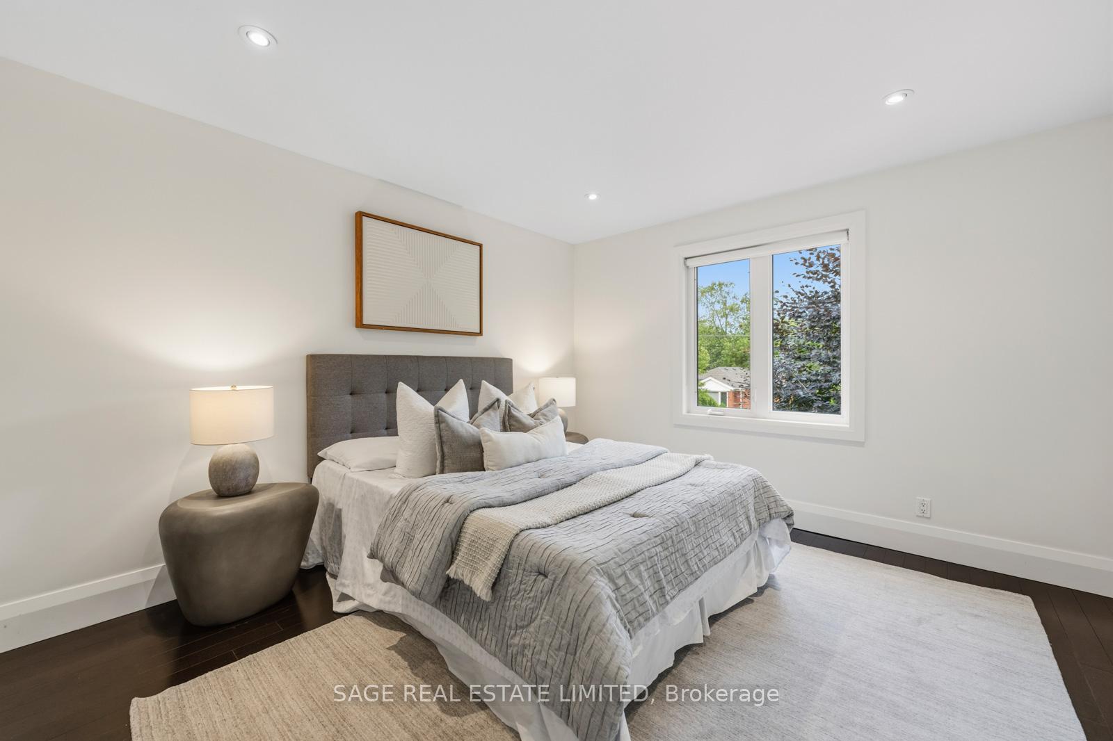 Photo 18 of 50 Northampton Drive, Etobicoke, Islington-City Centre West — HOMEH