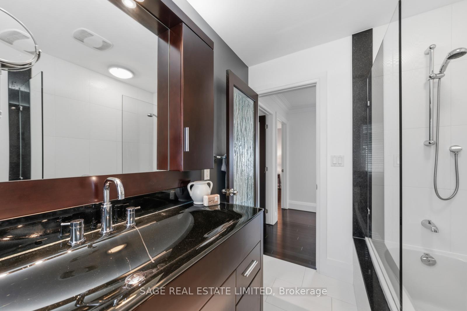 Photo 25 of 50 Northampton Drive, Etobicoke, Islington-City Centre West — HOMEH