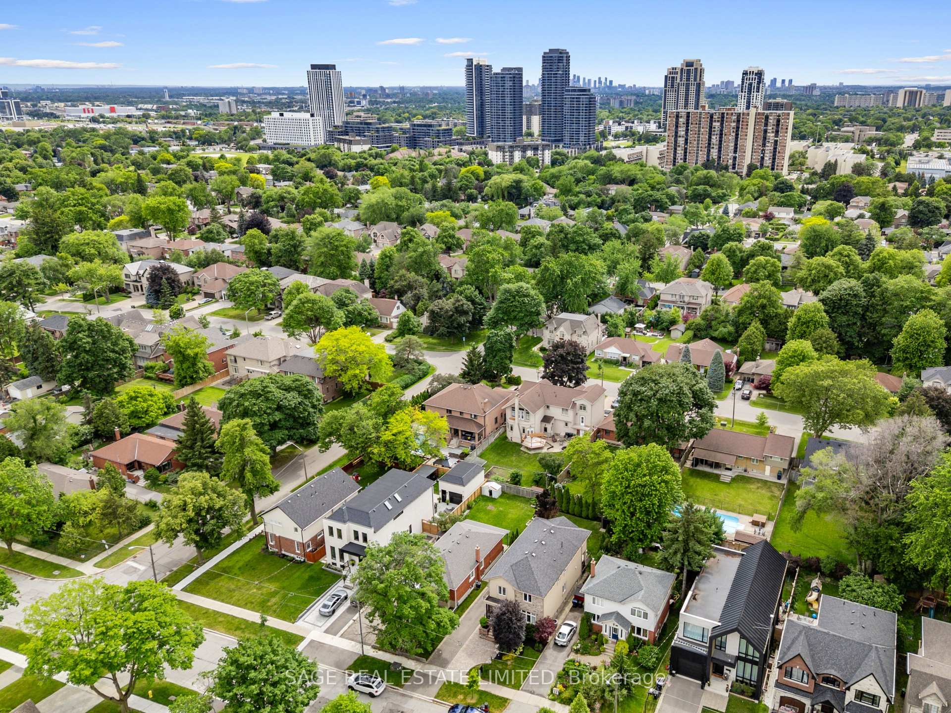 Photo 47 of 50 Northampton Drive, Etobicoke, Islington-City Centre West — HOMEH
