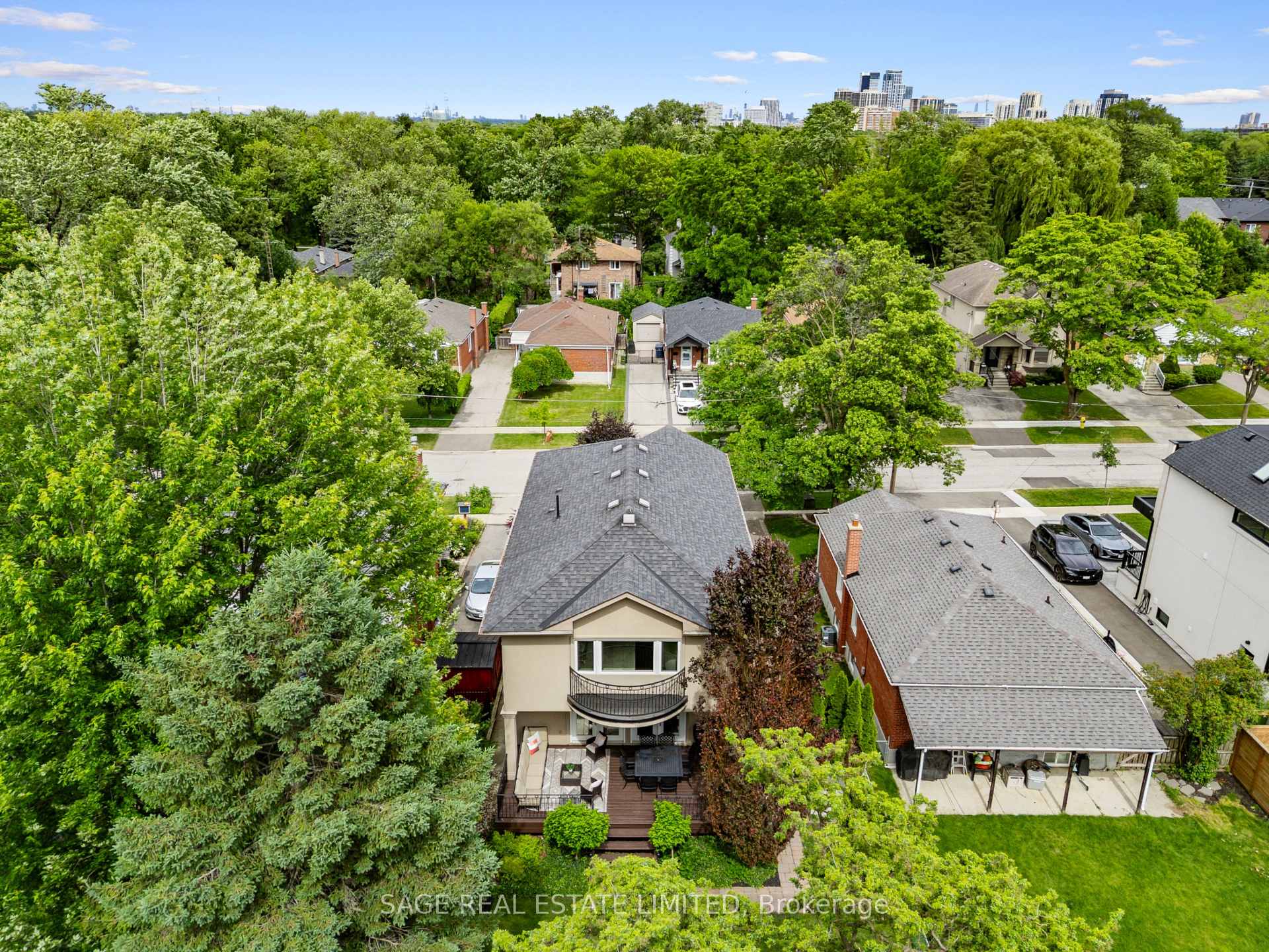 Photo 48 of 50 Northampton Drive, Etobicoke, Islington-City Centre West — HOMEH