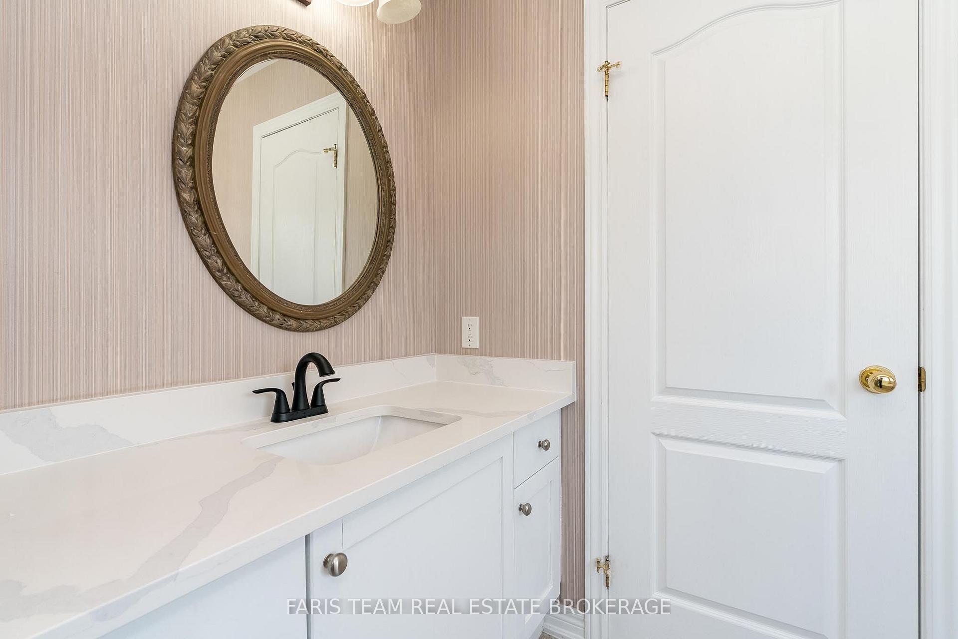 Photo 21 of 2 Vanessa Drive, Orillia — HOMEH