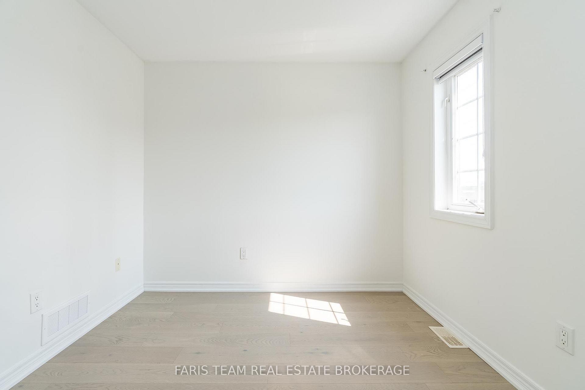 Photo 27 of 2 Vanessa Drive, Orillia — HOMEH