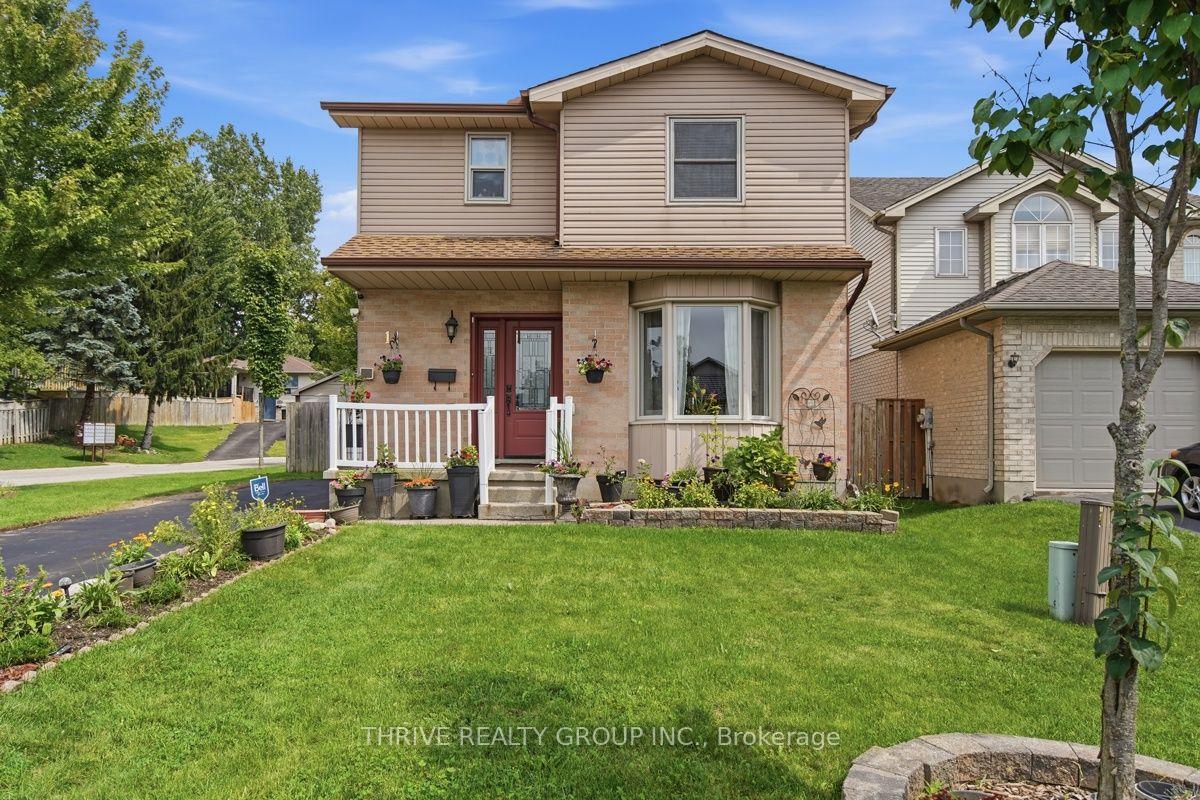 Photo 3 of 1 Tanner Drive, London, East P — HOMEH