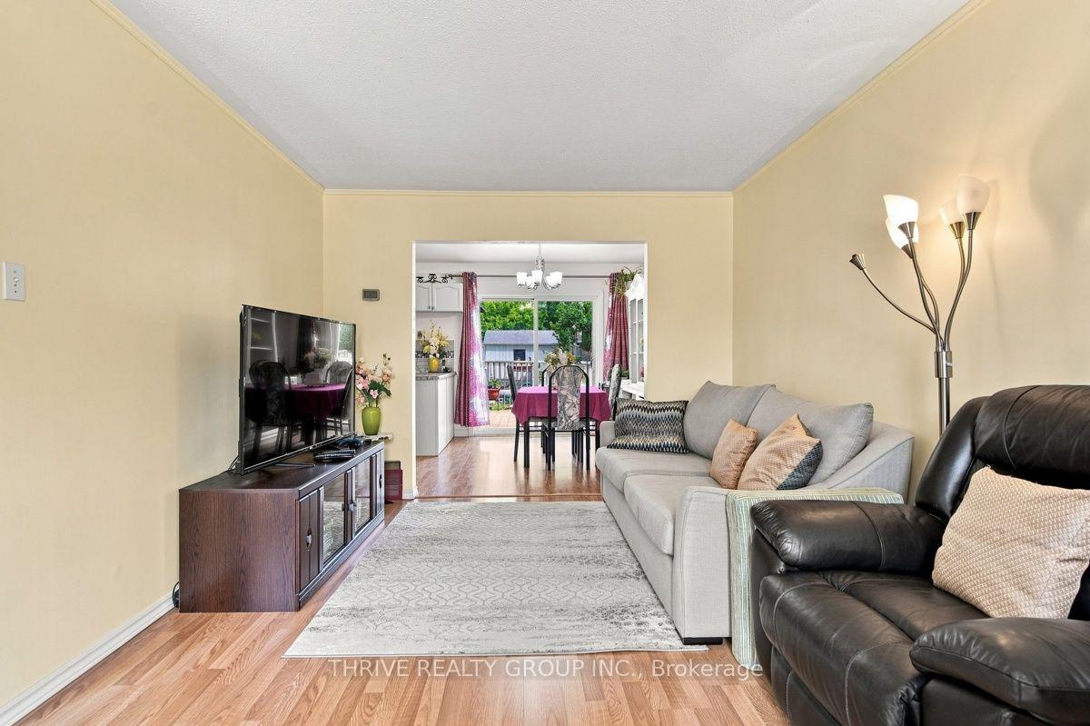 Photo 15 of 1 Tanner Drive, London, East P — HOMEH