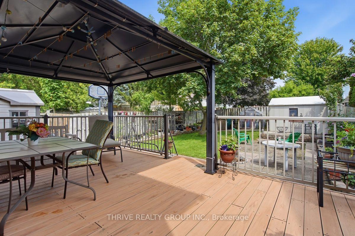 Photo 25 of 1 Tanner Drive, London, East P — HOMEH
