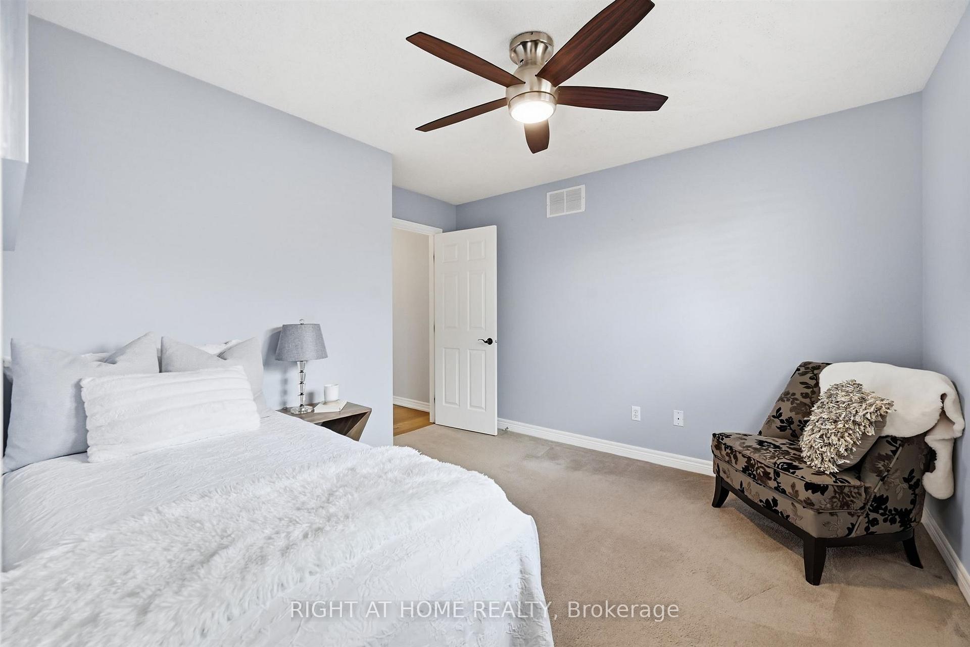 Photo 34 of 509 Larkspur Lane, Burlington, Bayview — HOMEH