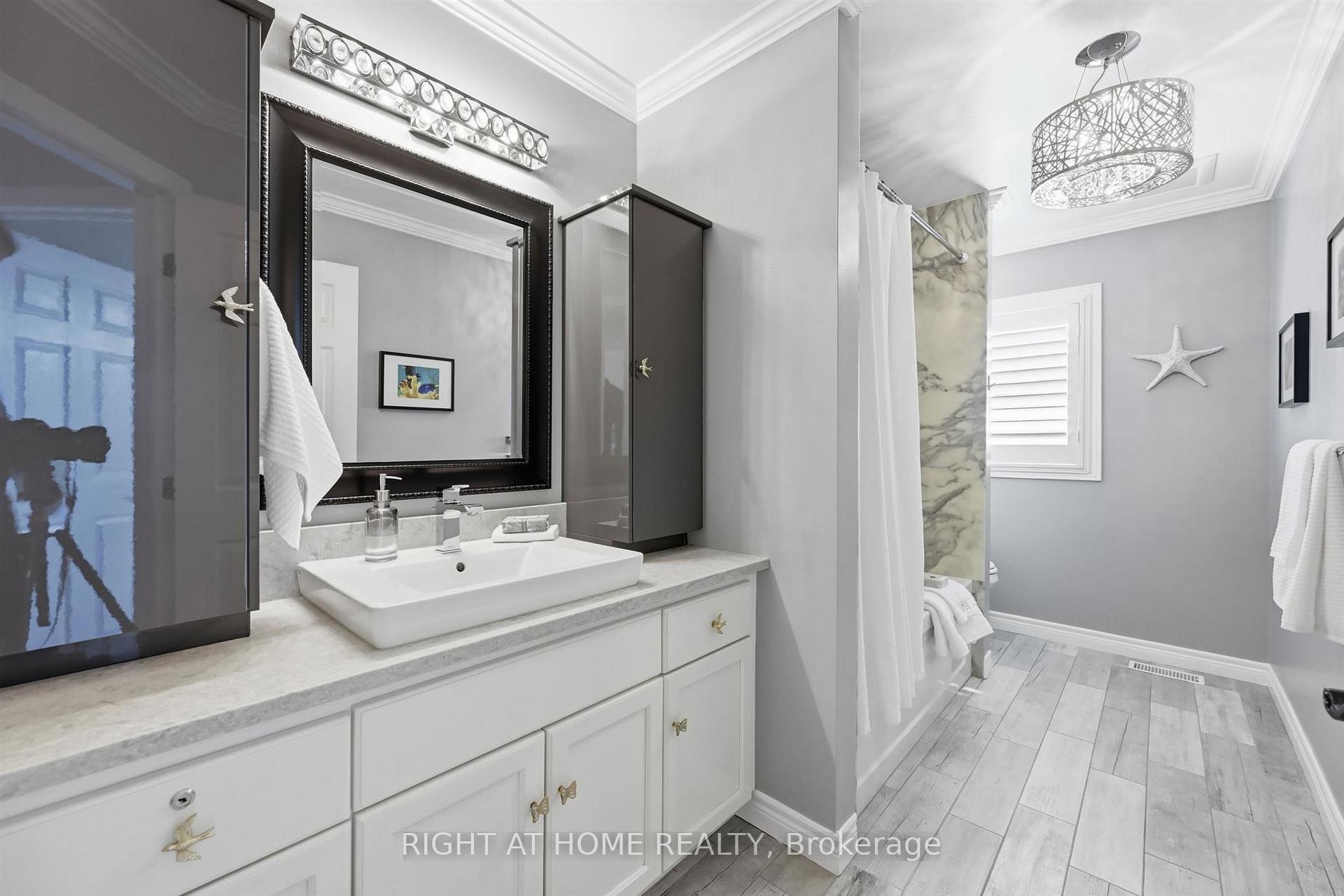 Photo 37 of 509 Larkspur Lane, Burlington, Bayview — HOMEH