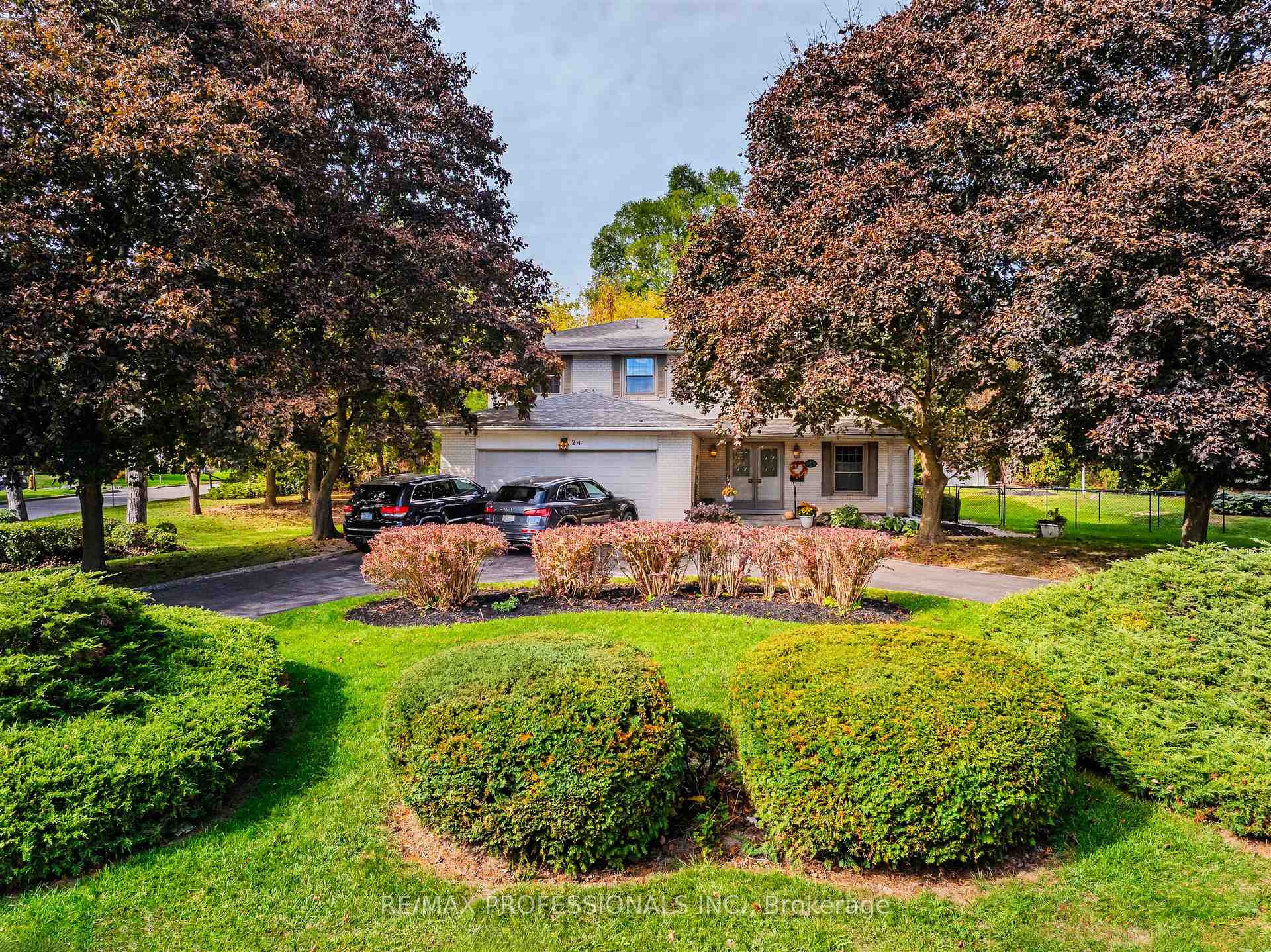 Photo 1 of 24 Billy Joel Crescent, Markham, Markham Village — HOMEH