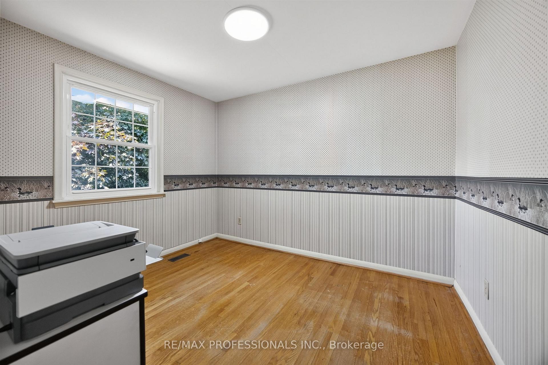 Photo 17 of 24 Billy Joel Crescent, Markham, Markham Village — HOMEH