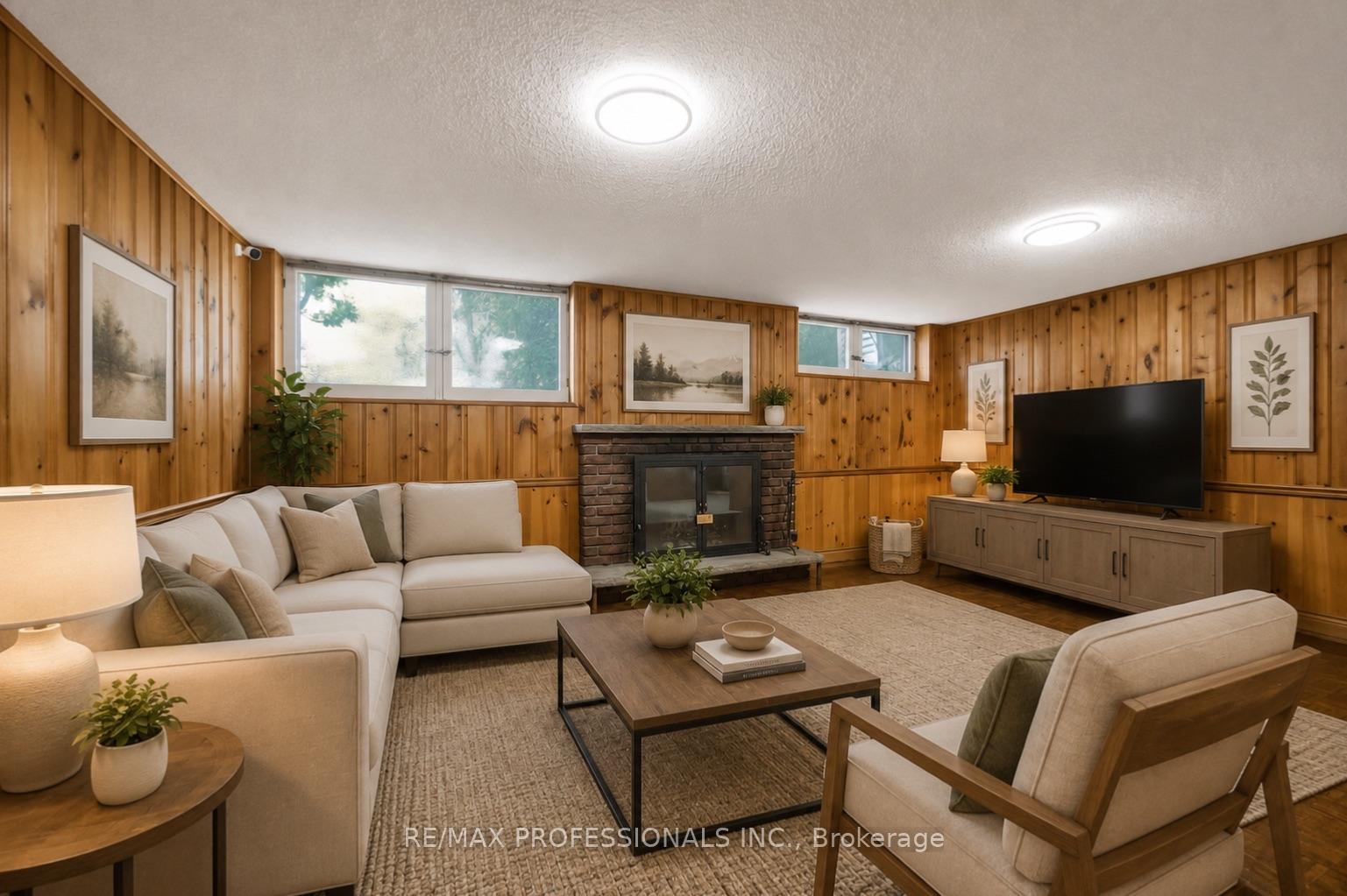 Photo 18 of 24 Billy Joel Crescent, Markham, Markham Village — HOMEH