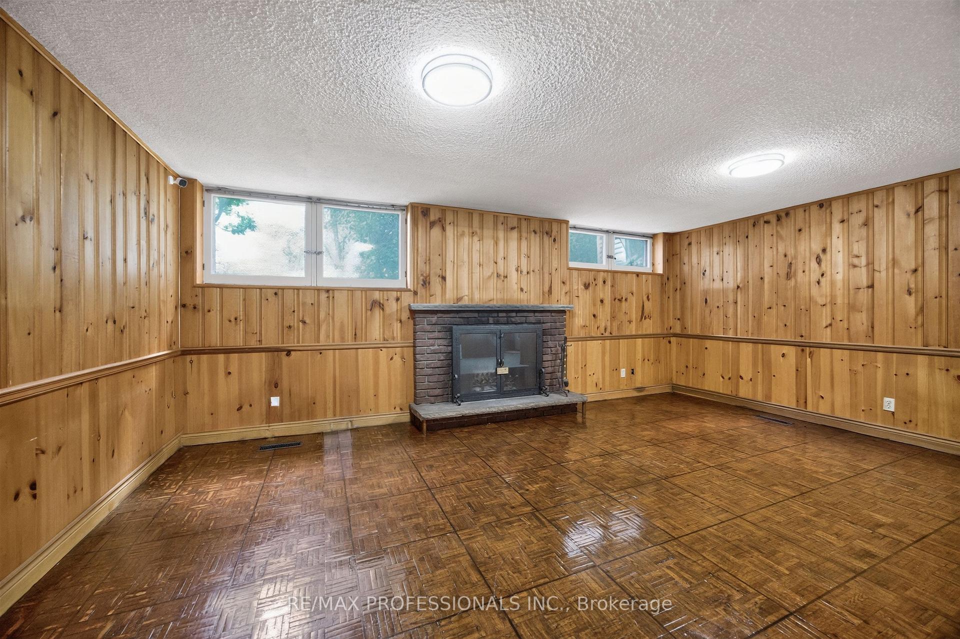 Photo 19 of 24 Billy Joel Crescent, Markham, Markham Village — HOMEH