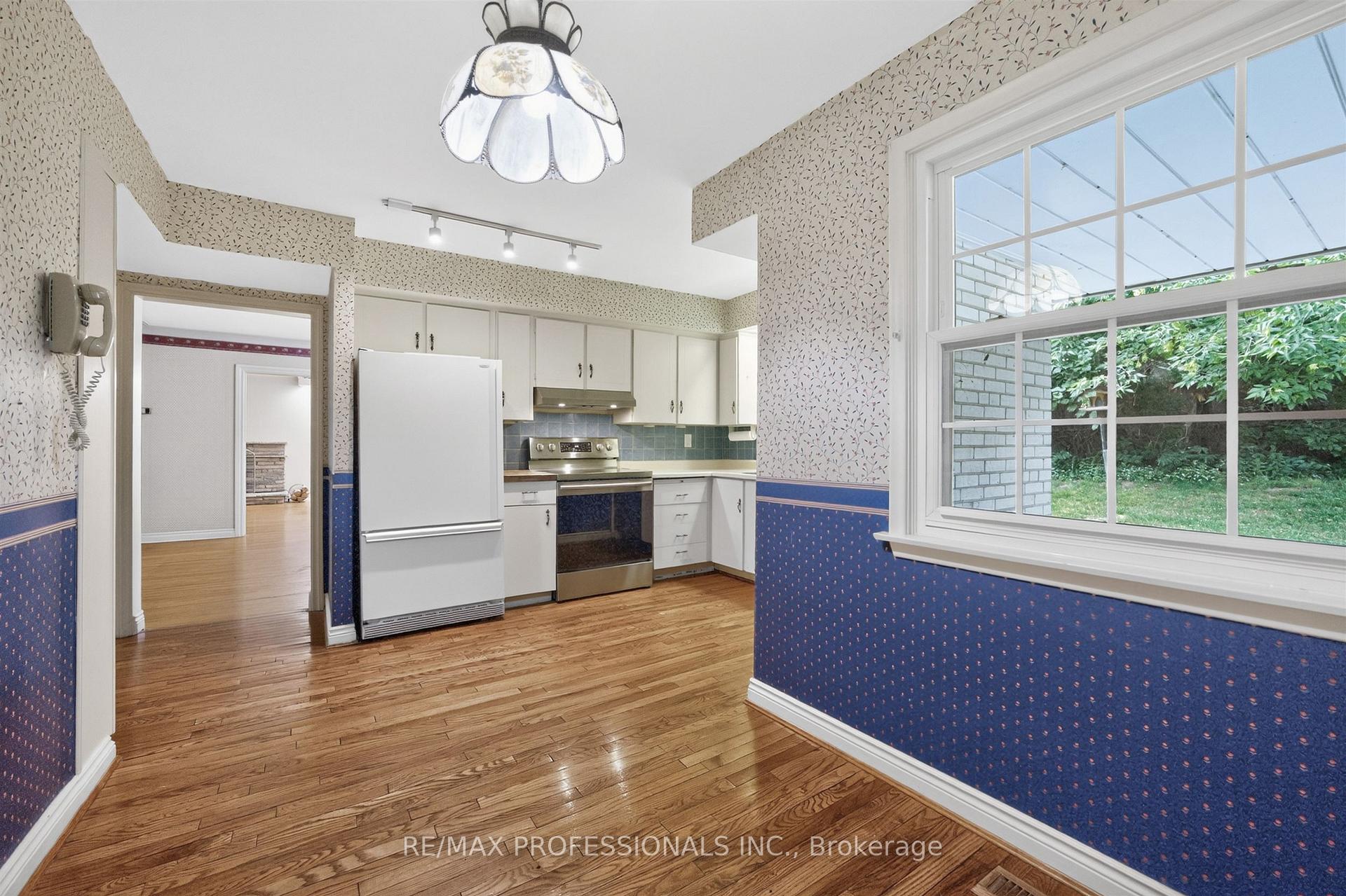 Photo 26 of 24 Billy Joel Crescent, Markham, Markham Village — HOMEH