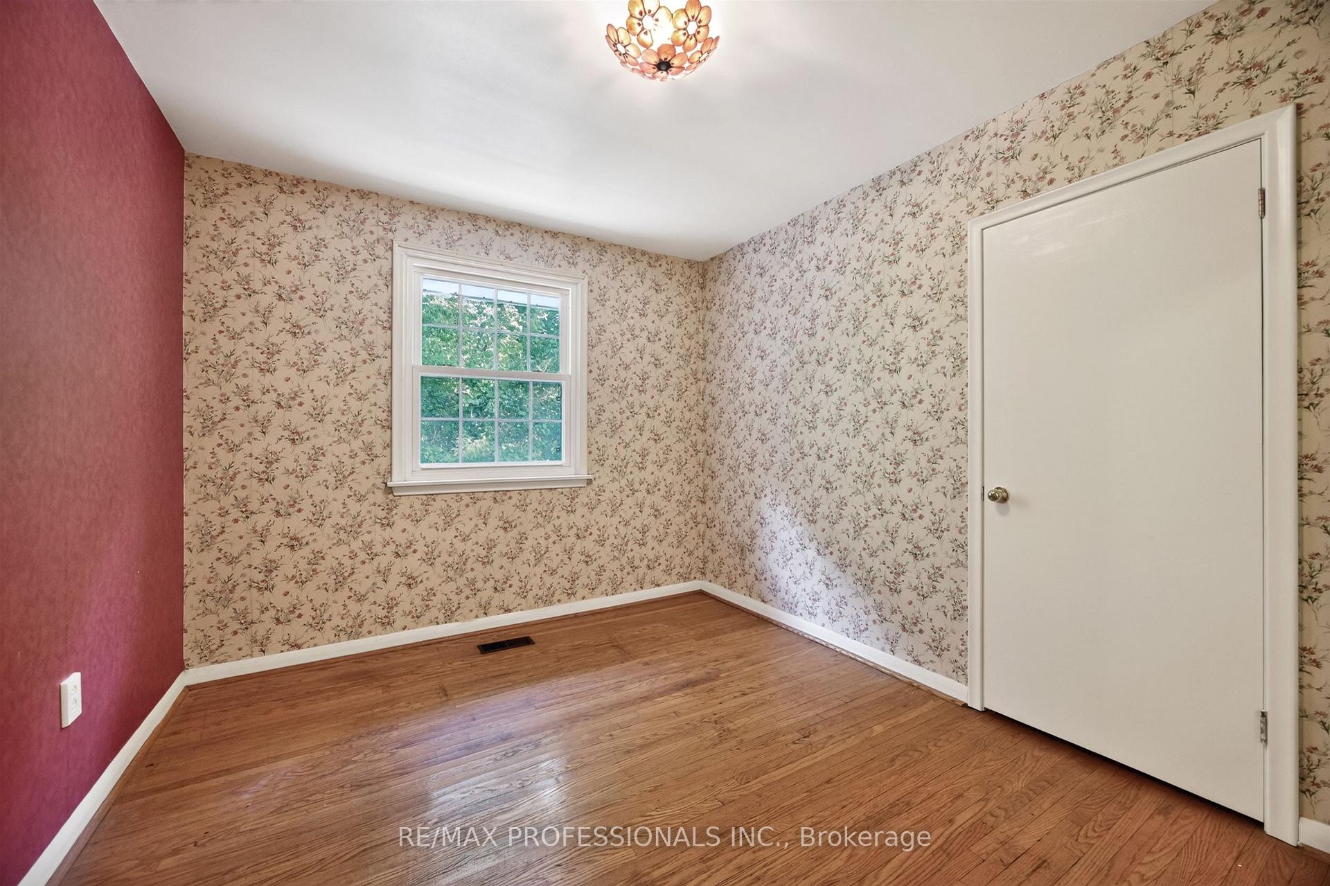 Photo 34 of 24 Billy Joel Crescent, Markham, Markham Village — HOMEH