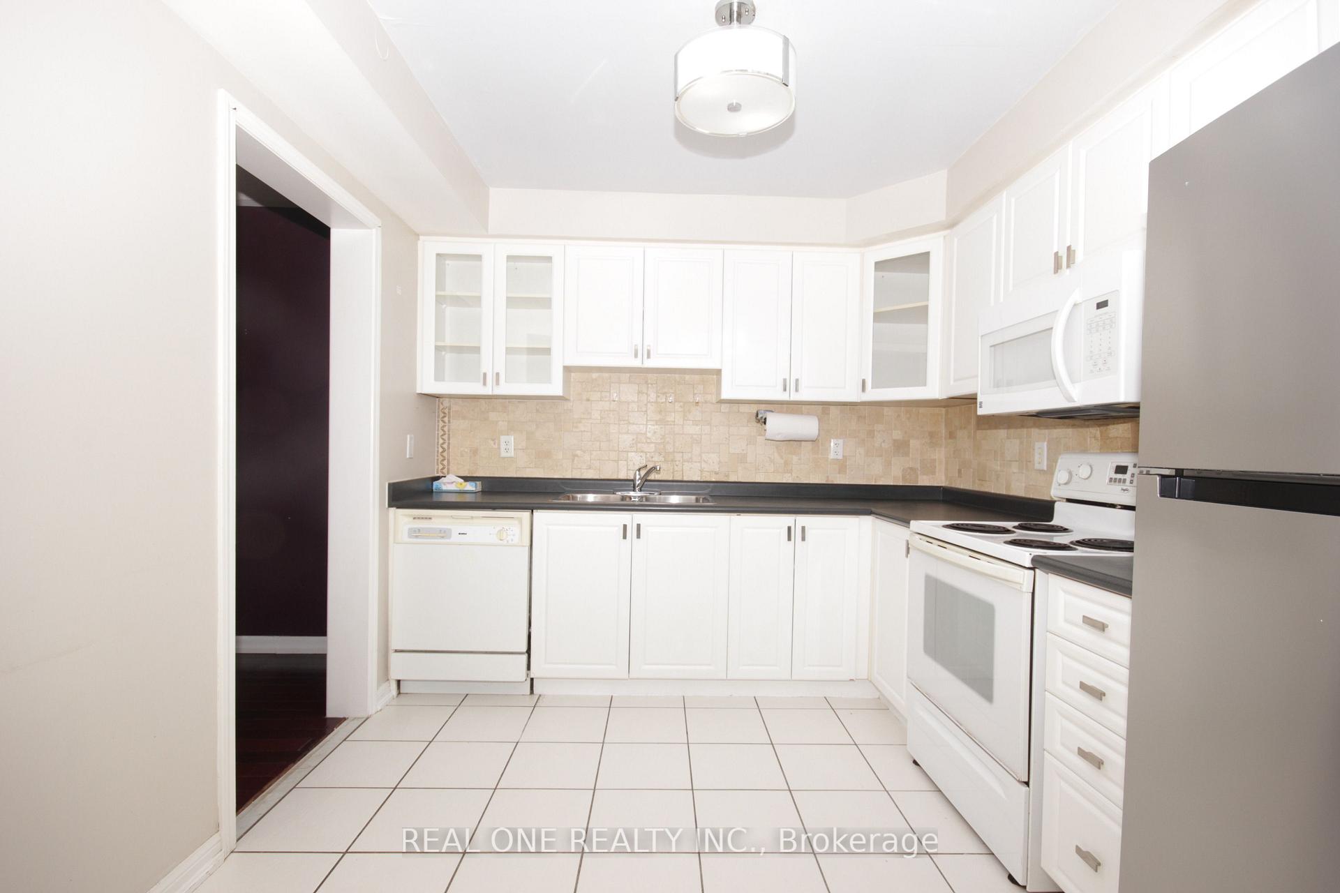 Photo 8 of 12 Bonello Crescent, Whitby, Taunton North — HOMEH
