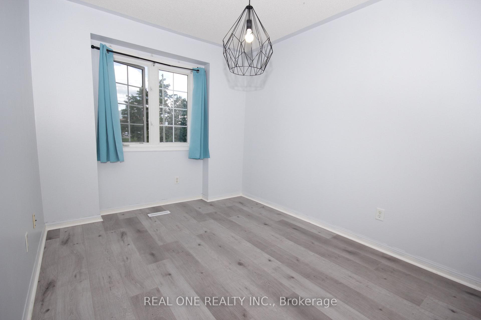 Photo 16 of 12 Bonello Crescent, Whitby, Taunton North — HOMEH