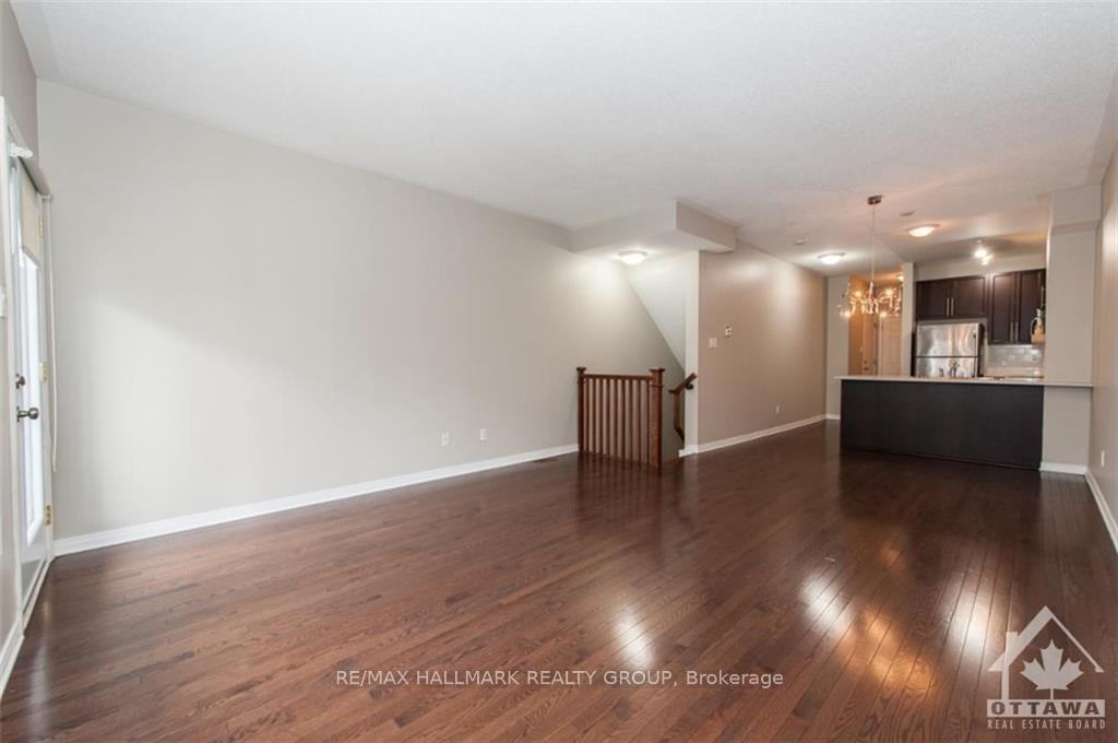 Photo 3 of Unit 337, 49 Jardin Private, Ottawa, Manor Park — HOMEH