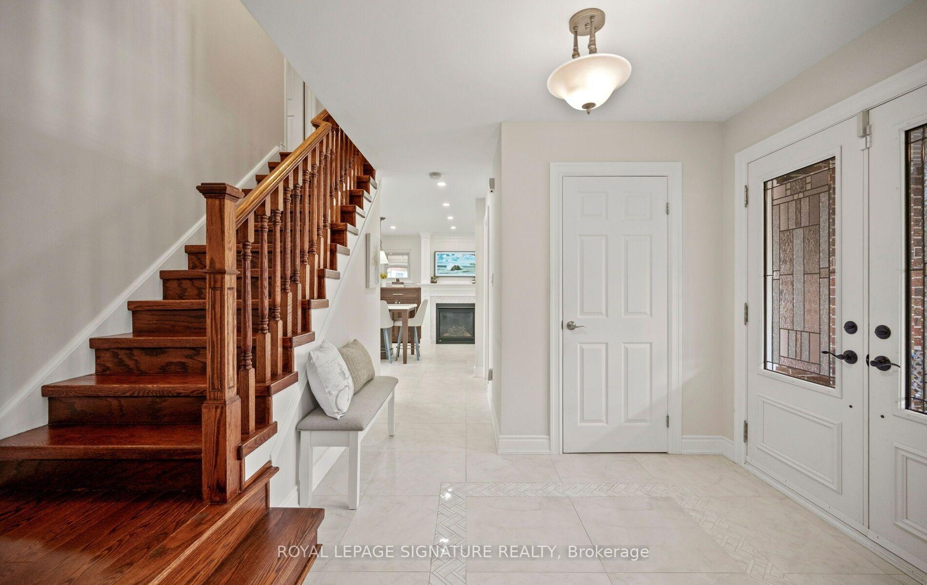 Photo 5 of 1892 Beechknoll Avenue, Mississauga, Rathwood — HOMEH