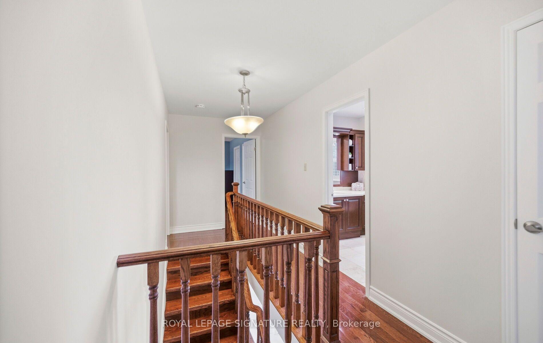 Photo 17 of 1892 Beechknoll Avenue, Mississauga, Rathwood — HOMEH