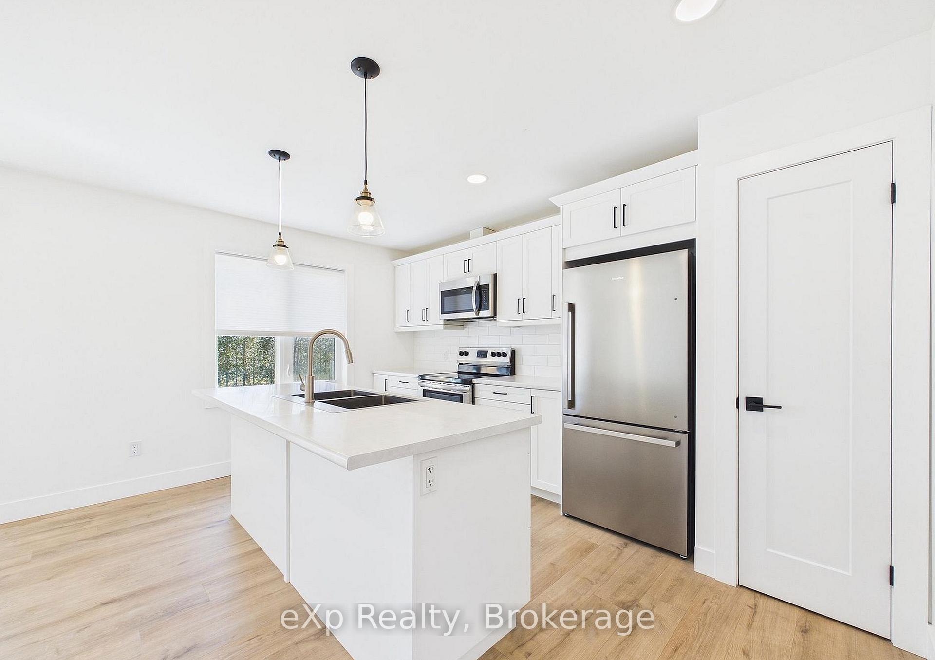Photo 4 of 1085 Sutton Street, Kincardine — HOMEH