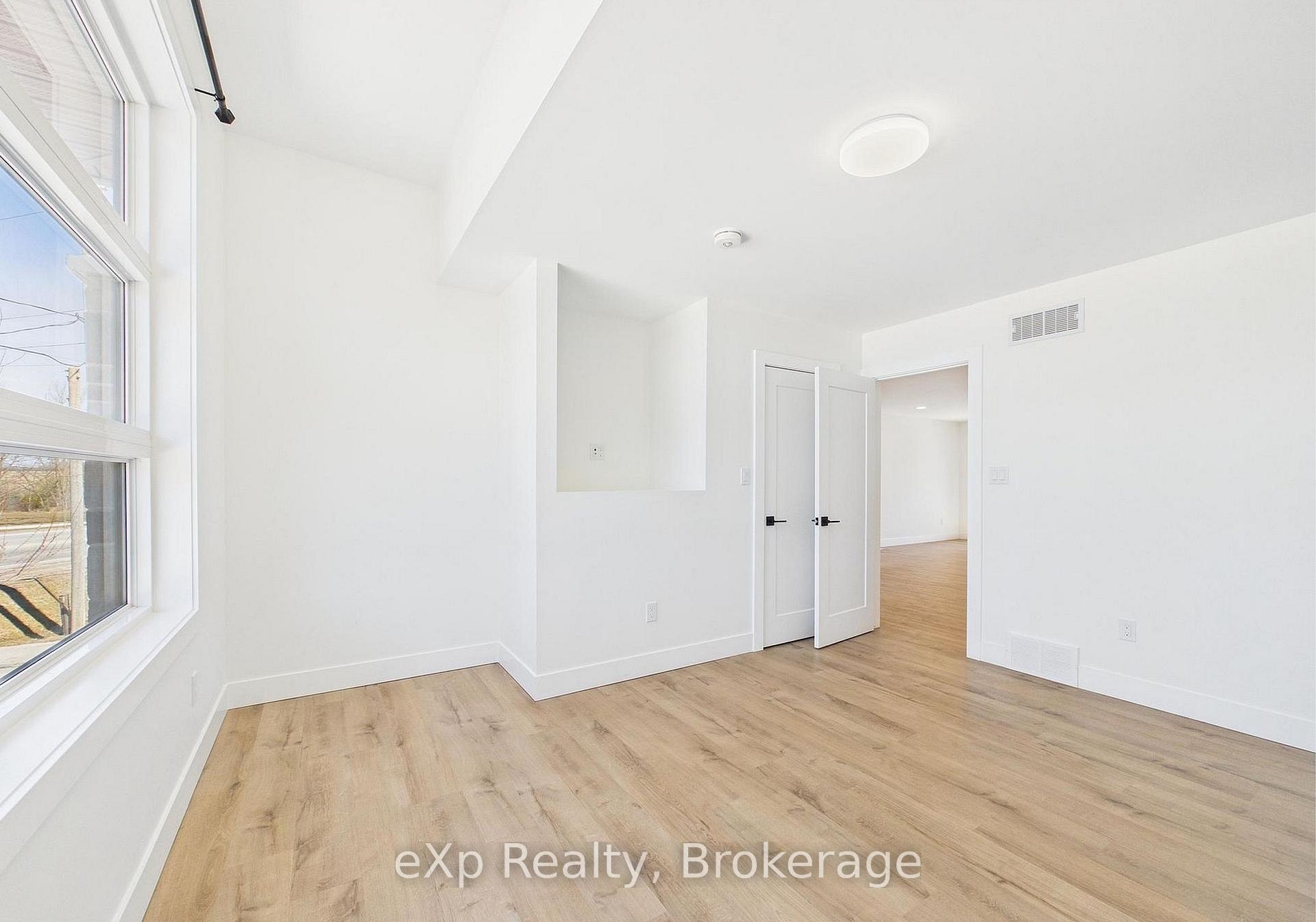 Photo 8 of 1085 Sutton Street, Kincardine — HOMEH