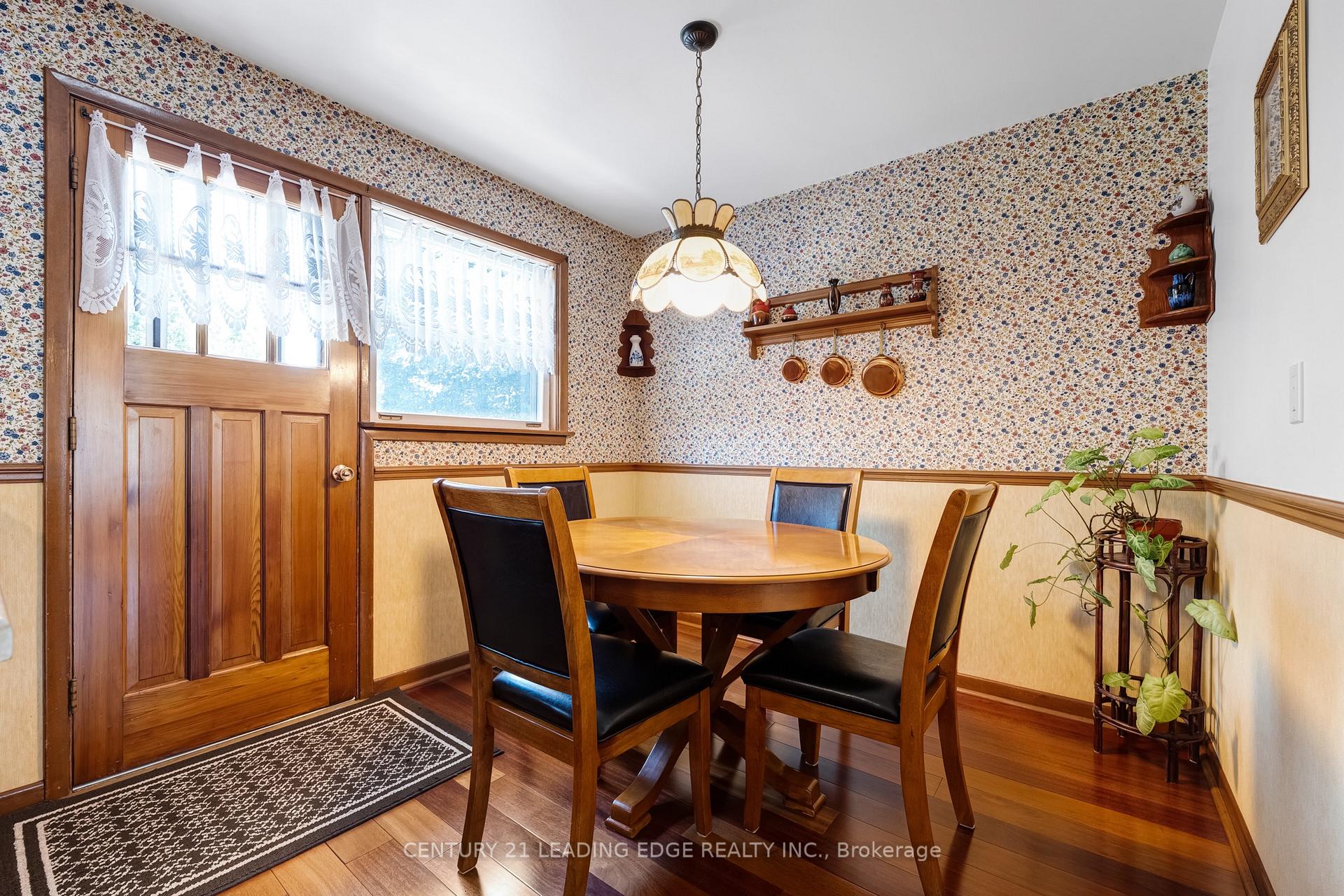 Photo 16 of 47 Shendale Drive, Etobicoke, Elms-Old Rexdale — HOMEH