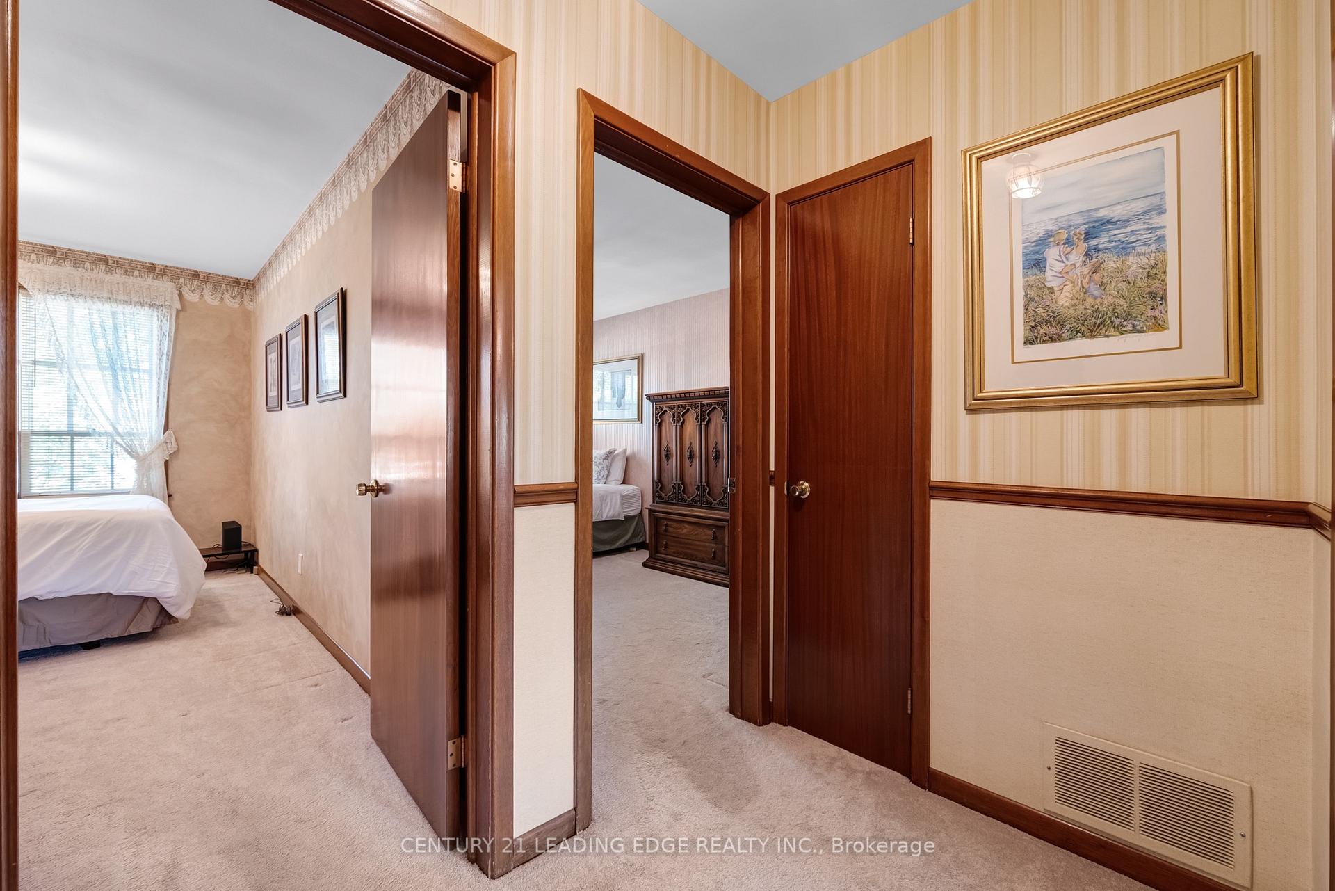 Photo 23 of 47 Shendale Drive, Etobicoke, Elms-Old Rexdale — HOMEH