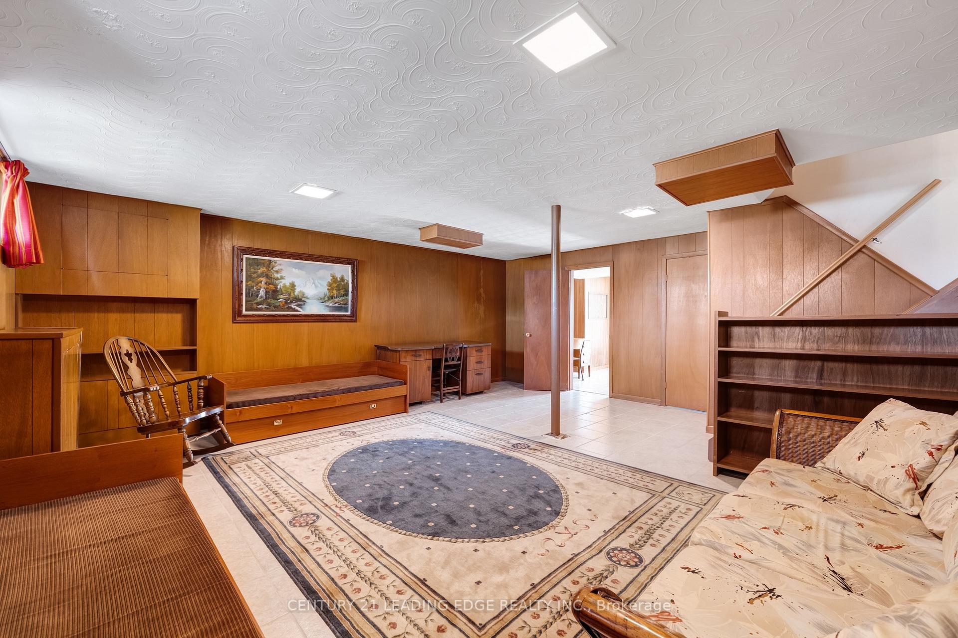 Photo 30 of 47 Shendale Drive, Etobicoke, Elms-Old Rexdale — HOMEH