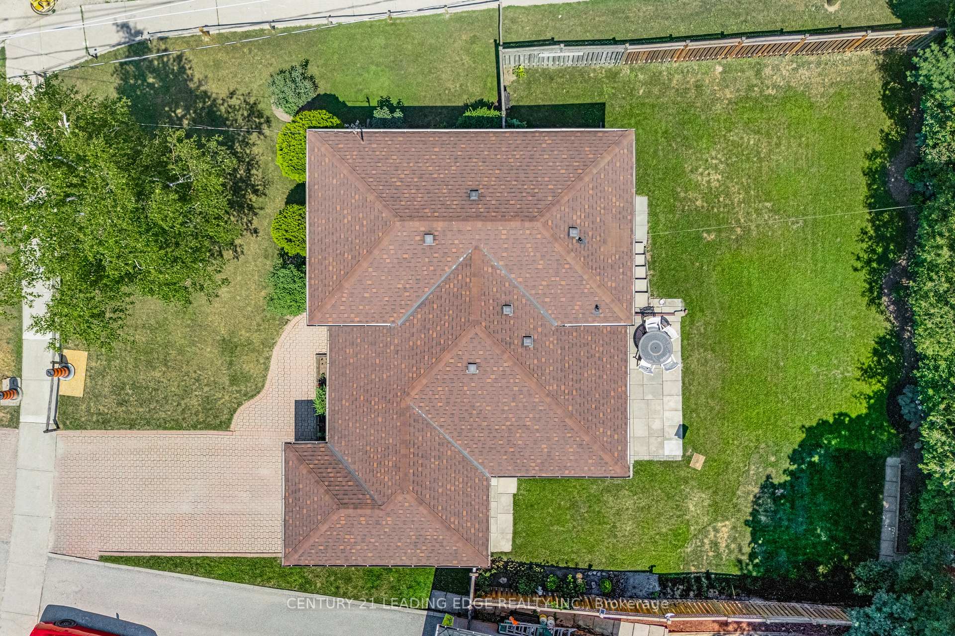 Photo 35 of 47 Shendale Drive, Etobicoke, Elms-Old Rexdale — HOMEH