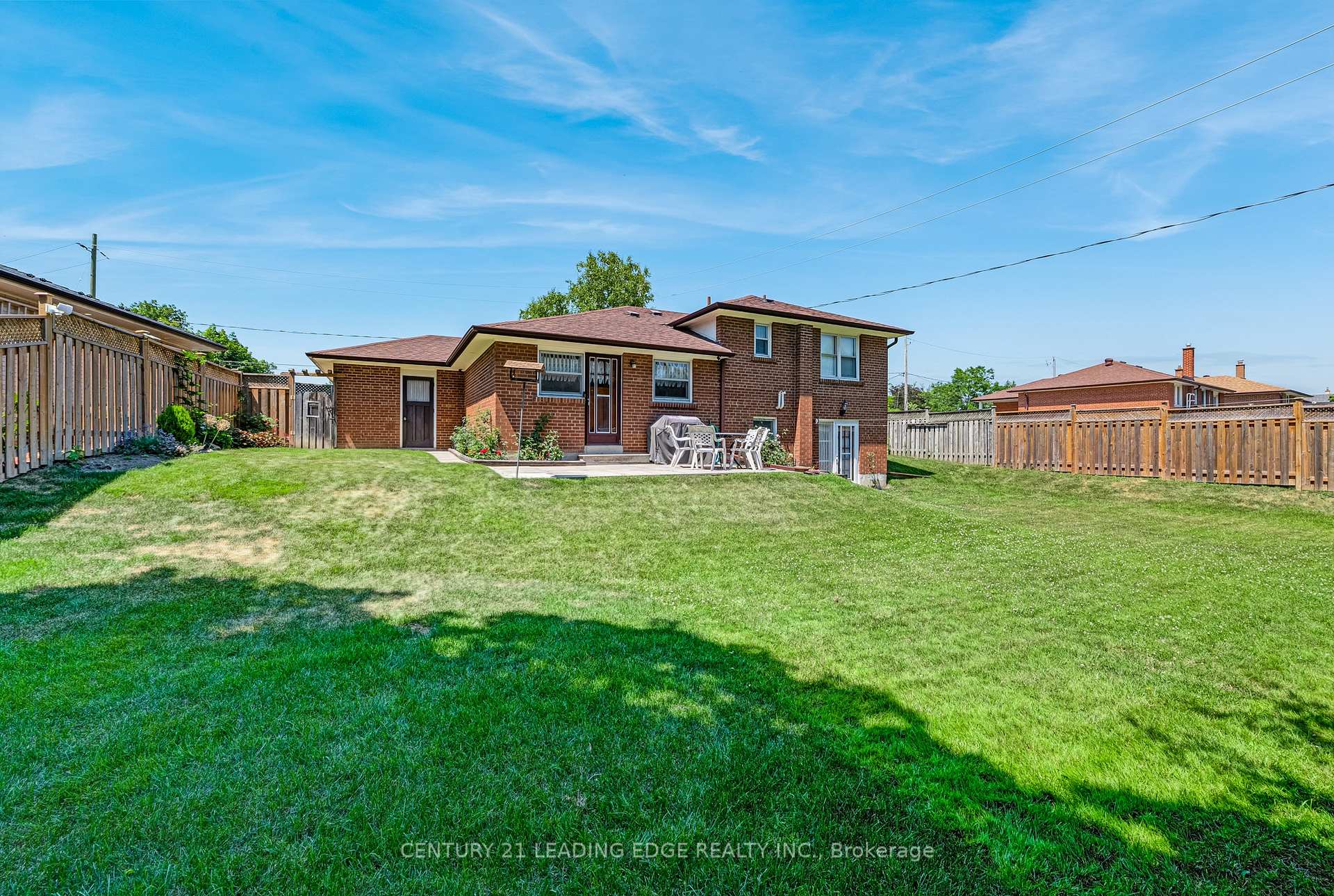 Photo 41 of 47 Shendale Drive, Etobicoke, Elms-Old Rexdale — HOMEH
