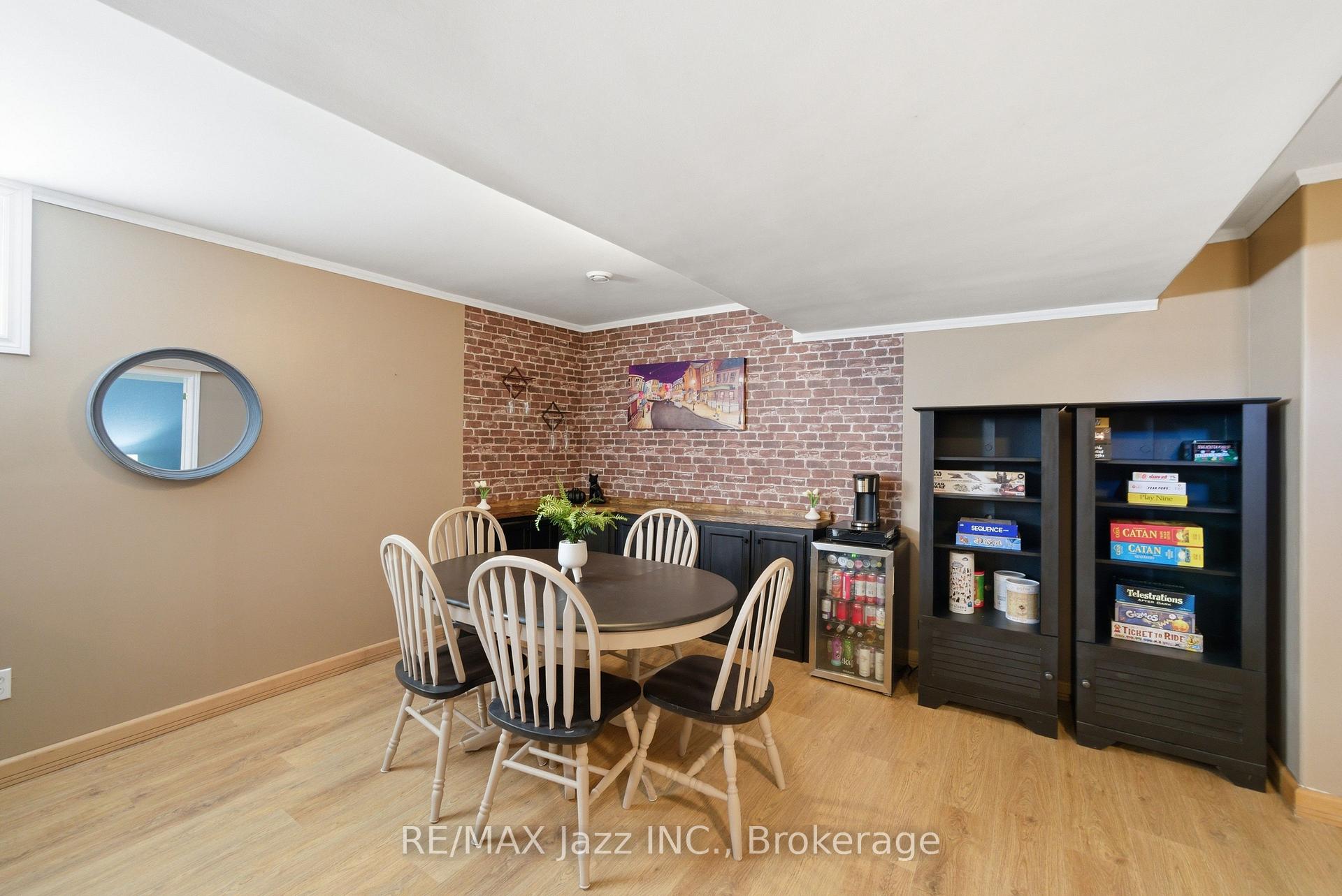 Photo 31 of 1 Cooper Court, Brighton — HOMEH