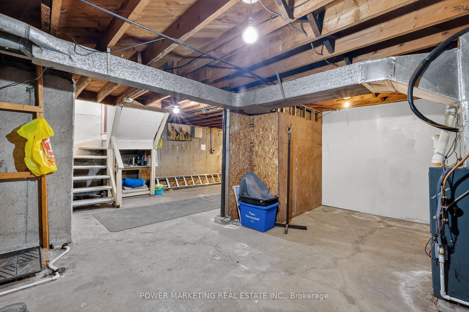 Photo 37 of 944 Eve Street, Ottawa, Overbrook/Castle Heights — HOMEH