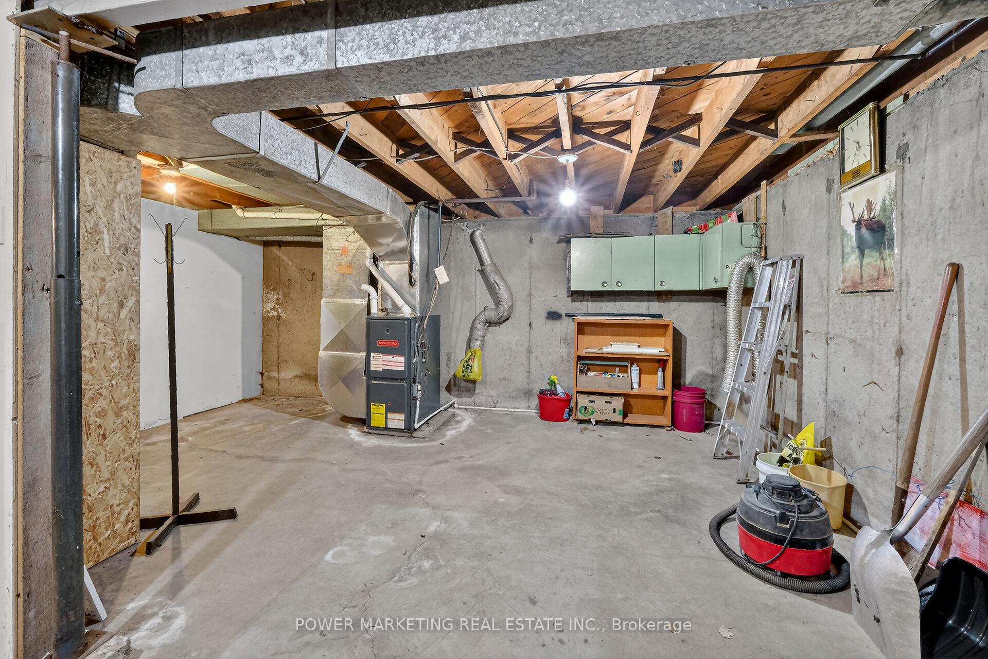 Photo 38 of 944 Eve Street, Ottawa, Overbrook/Castle Heights — HOMEH
