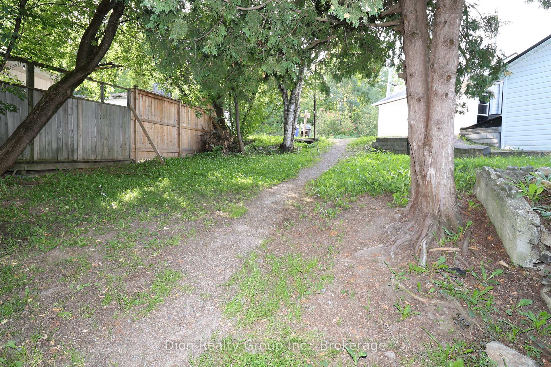 Photo 19 of 59 Second Street, Kirkland Lake — HOMEH