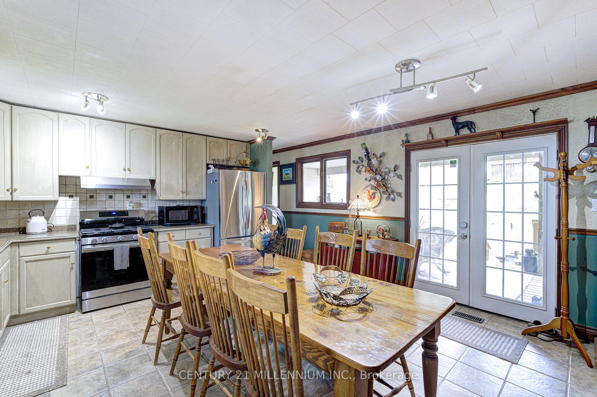 Photo 12 of 6046 3rd Line, Essa, Rural Essa — HOMEH