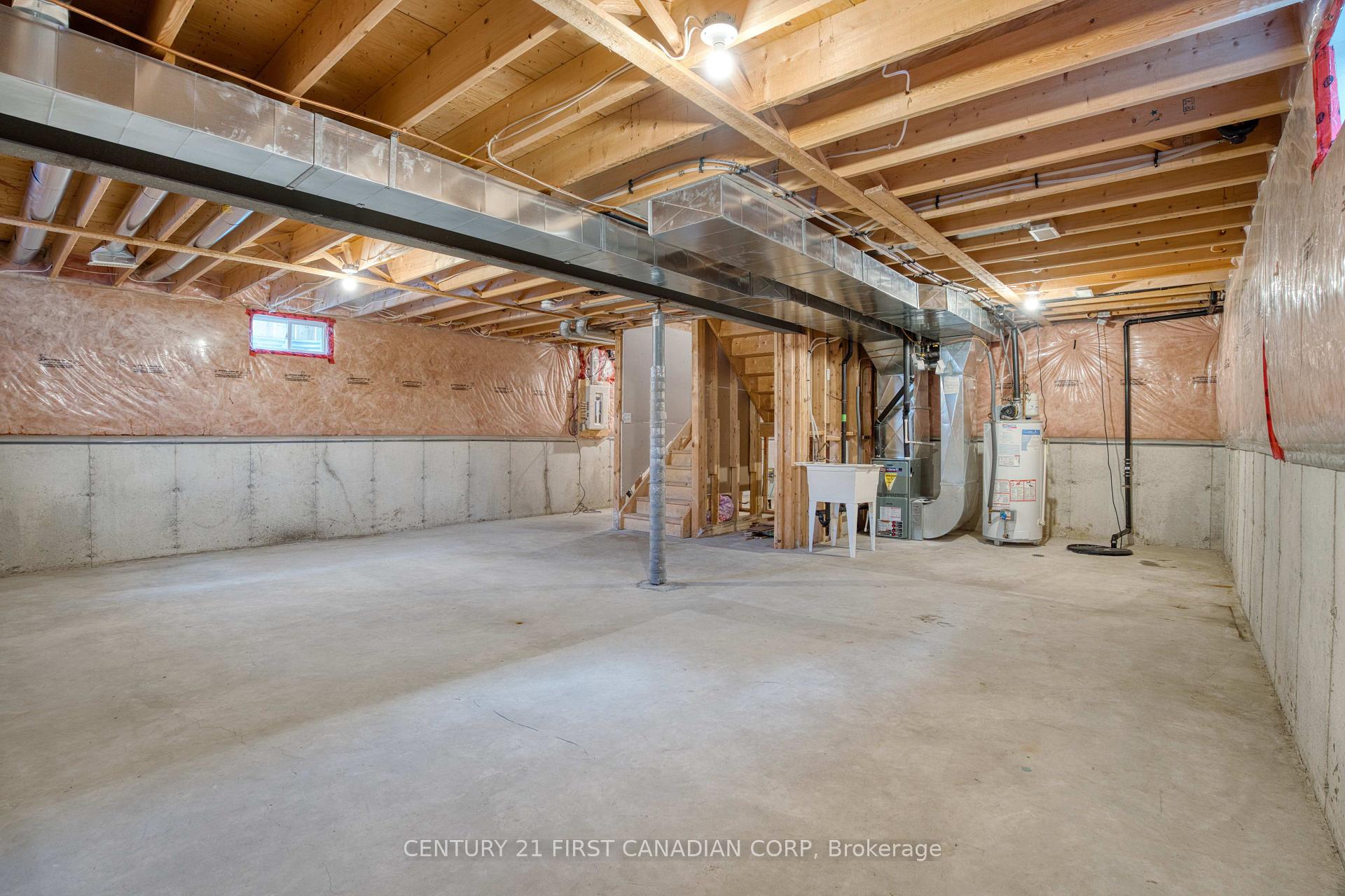 Photo 41 of 1748 Ennismore Crescent, London, North E — HOMEH