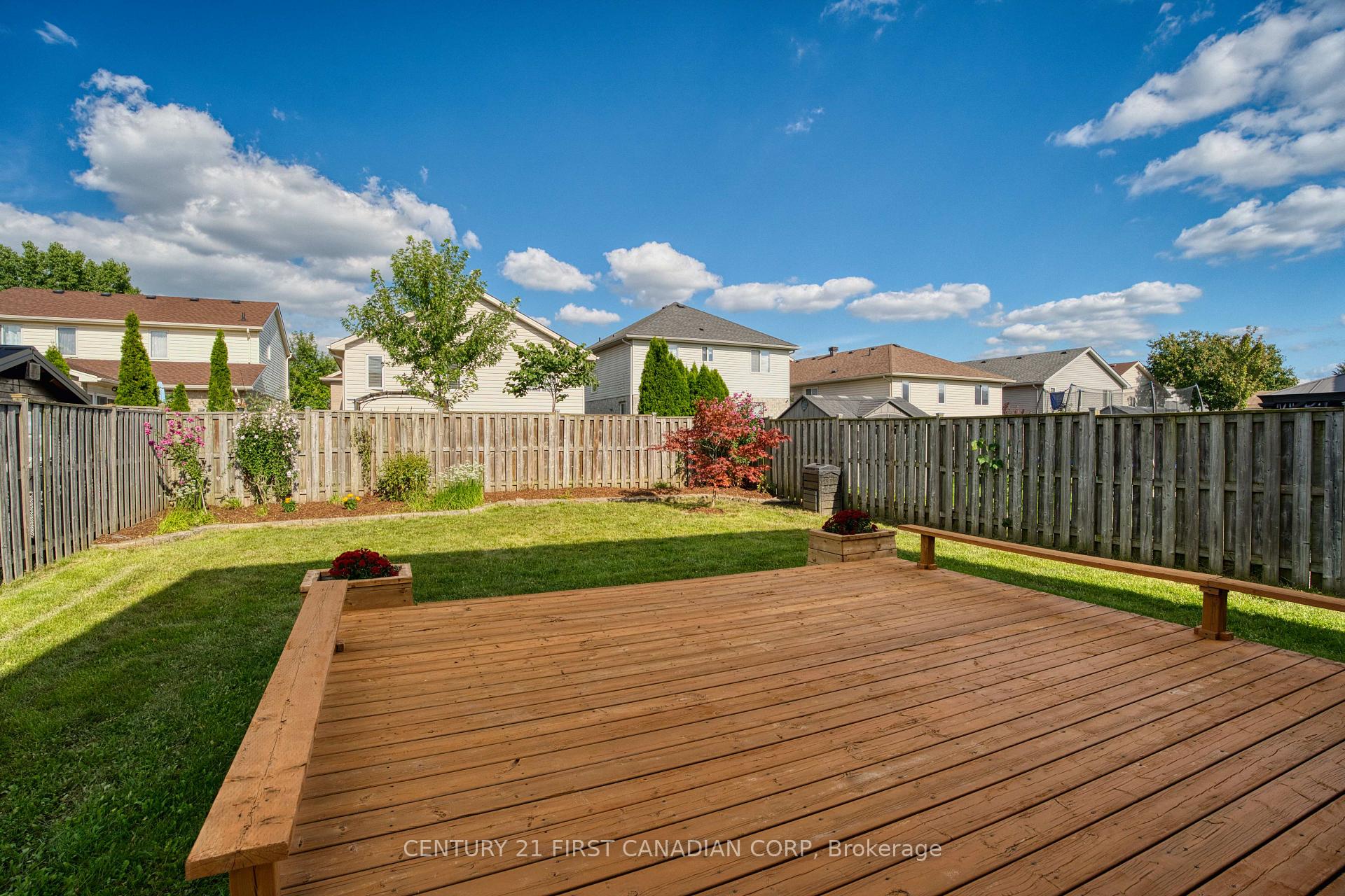 Photo 44 of 1748 Ennismore Crescent, London, North E — HOMEH