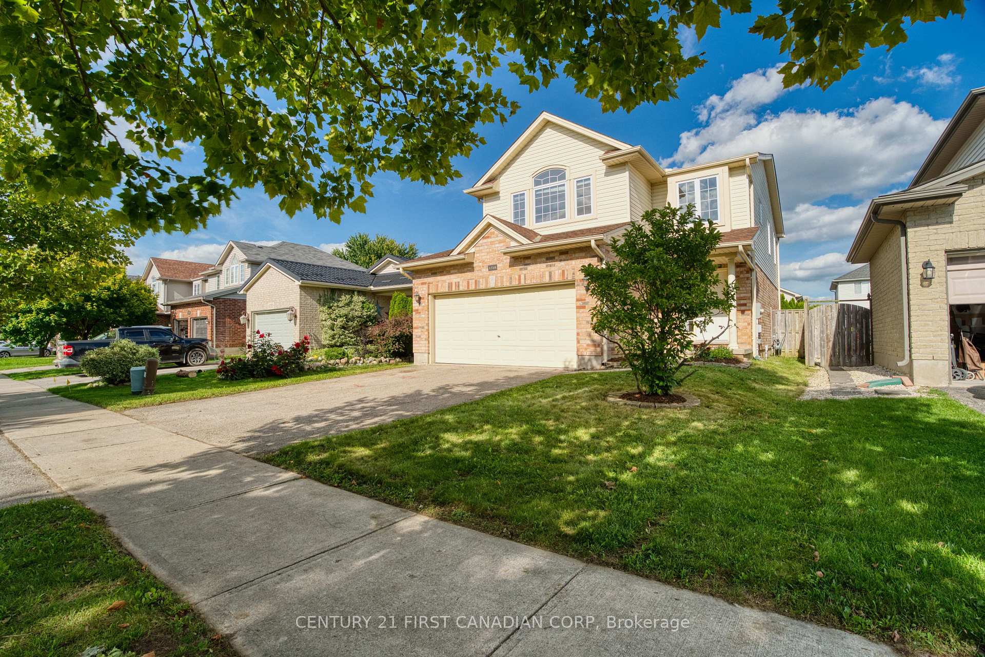 Photo 47 of 1748 Ennismore Crescent, London, North E — HOMEH