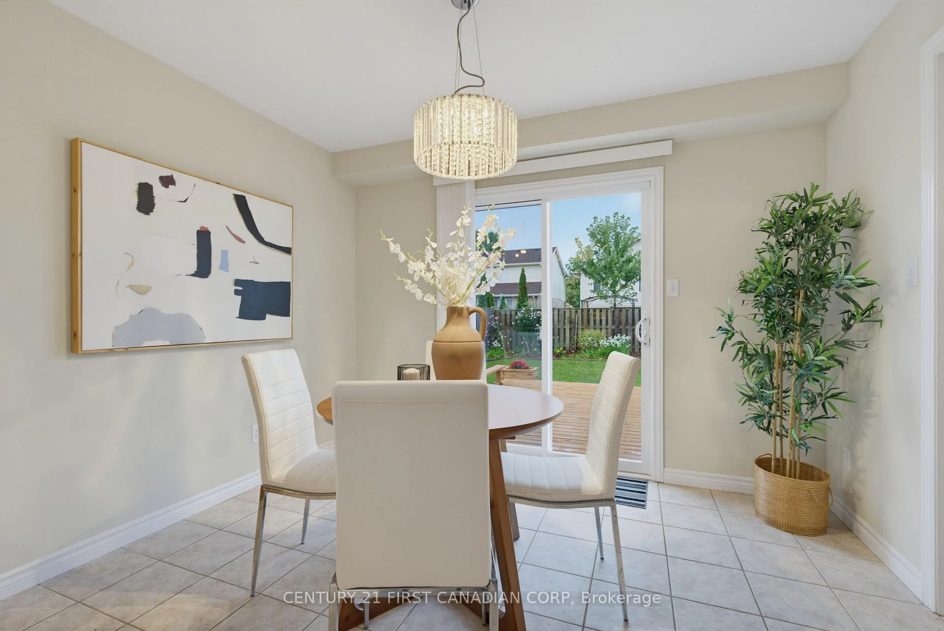 Photo 16 of 1748 Ennismore Crescent, London, North E — HOMEH