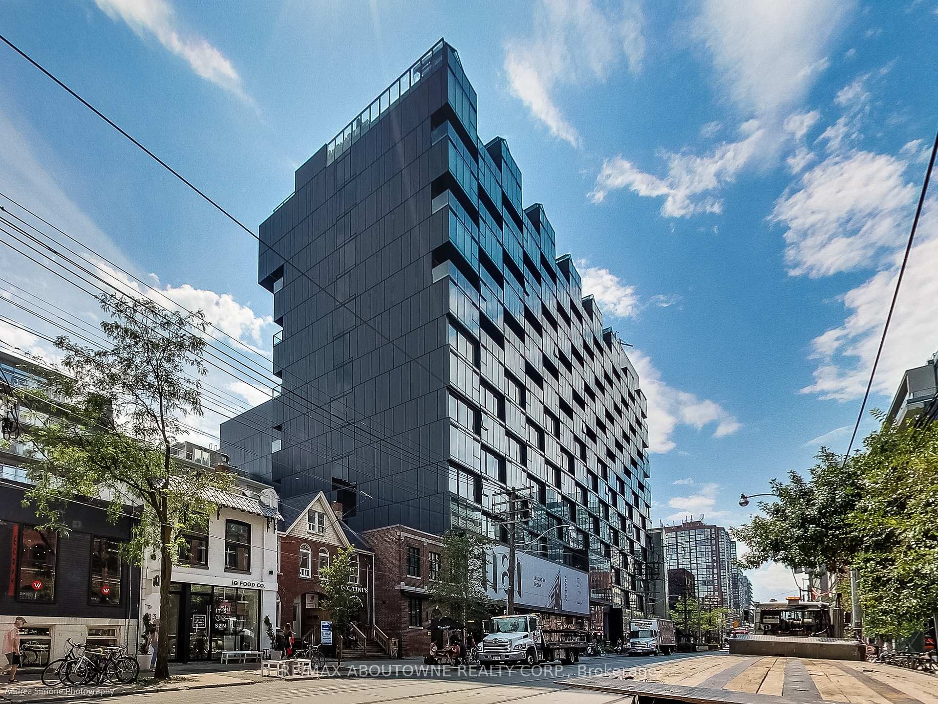 Front of Unit 1133, 629 King Street W