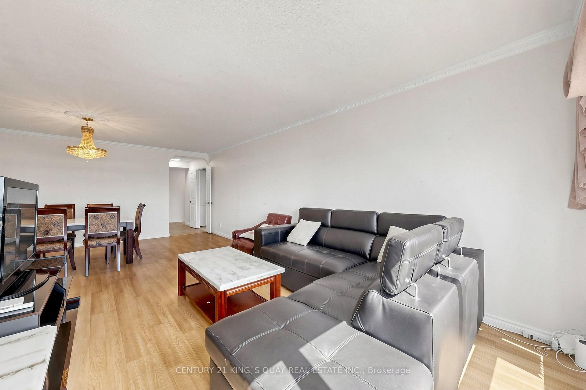 Photo 11 of Unit 1709, 8 Lee Centre Drive, Scarborough, Woburn — HOMEH