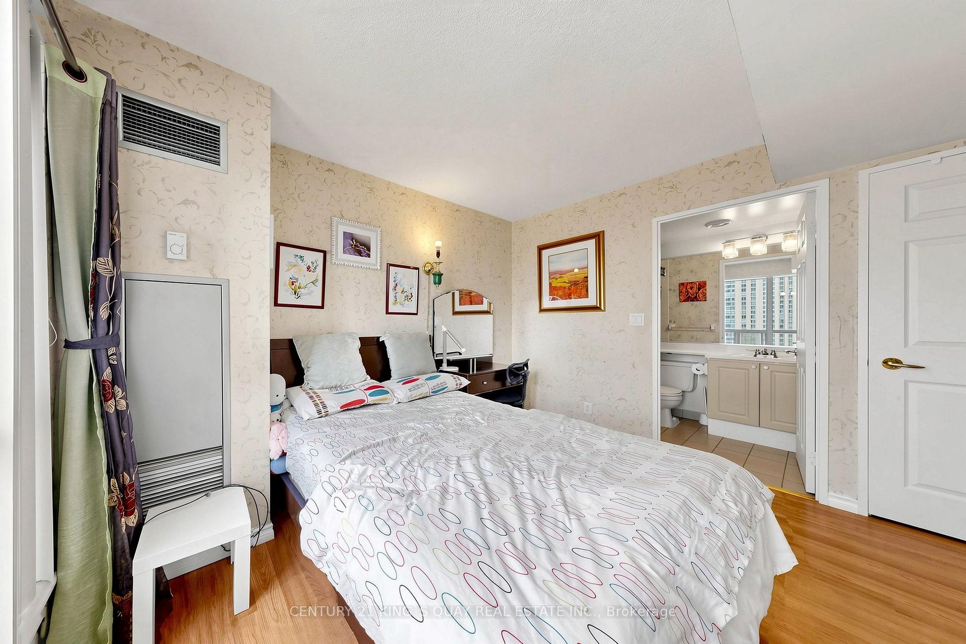 Photo 26 of Unit 1709, 8 Lee Centre Drive, Scarborough, Woburn — HOMEH