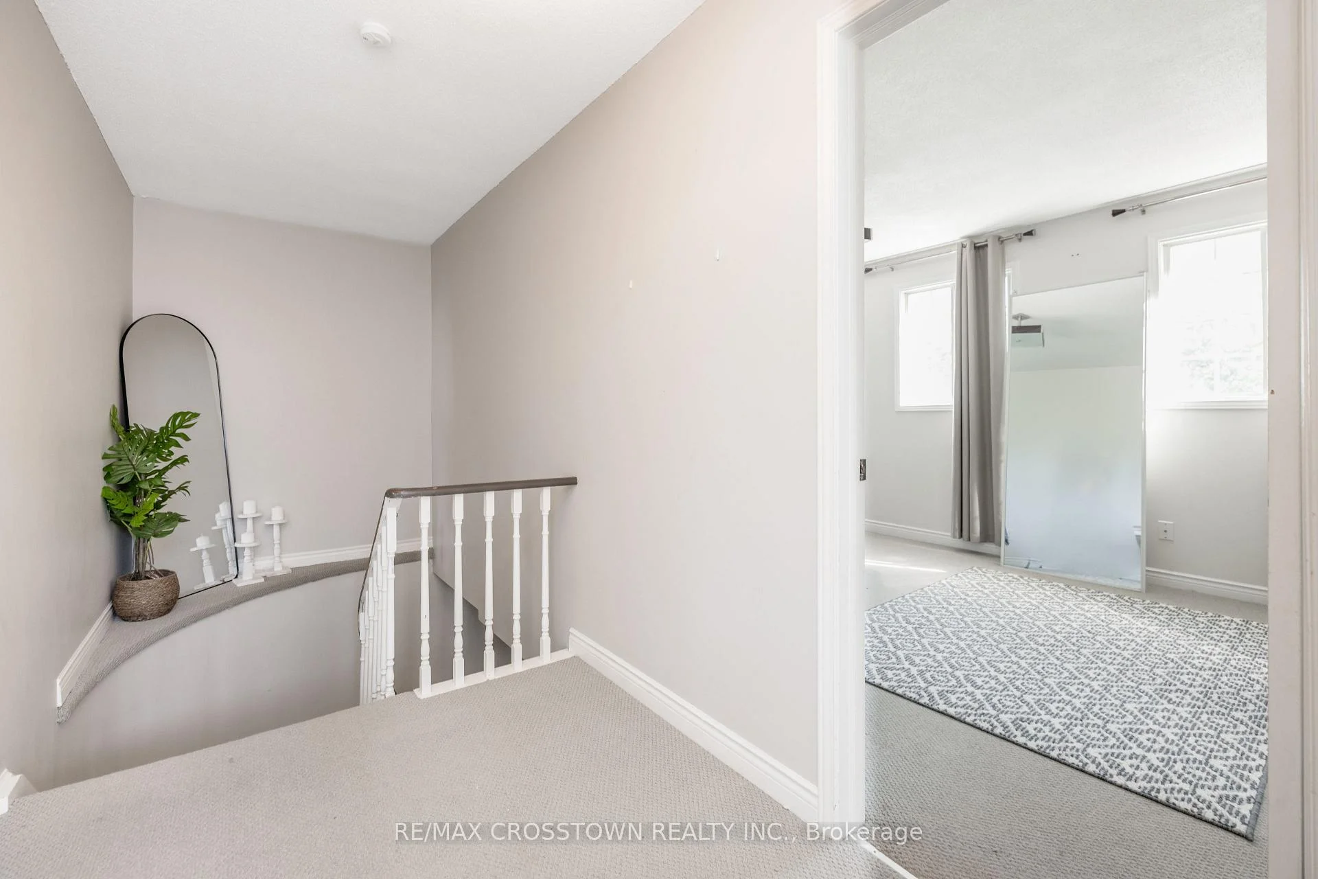 Photo 59 of 63 Oakridge Drive, Barrie, Sunnidale — HOMEH